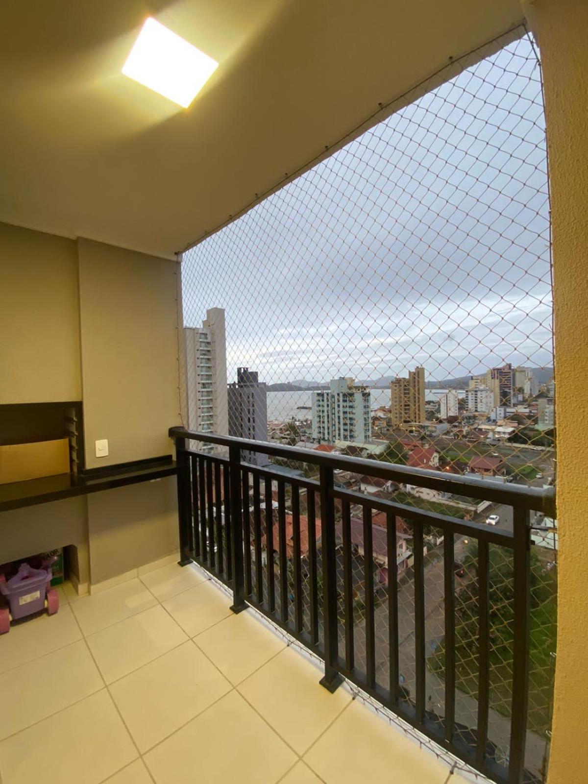 Apartamento novo 150mt da praia Ultimo andar