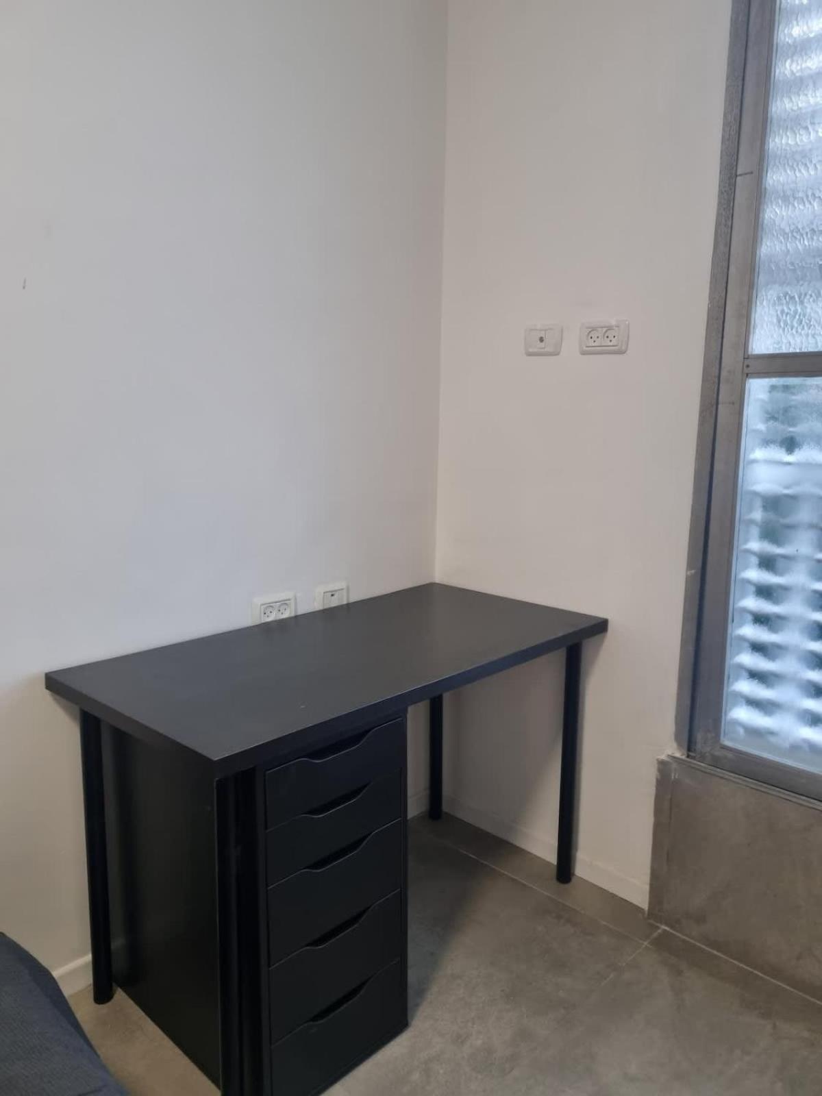 Prime location 3 Master Bedrooms at Dizingoff