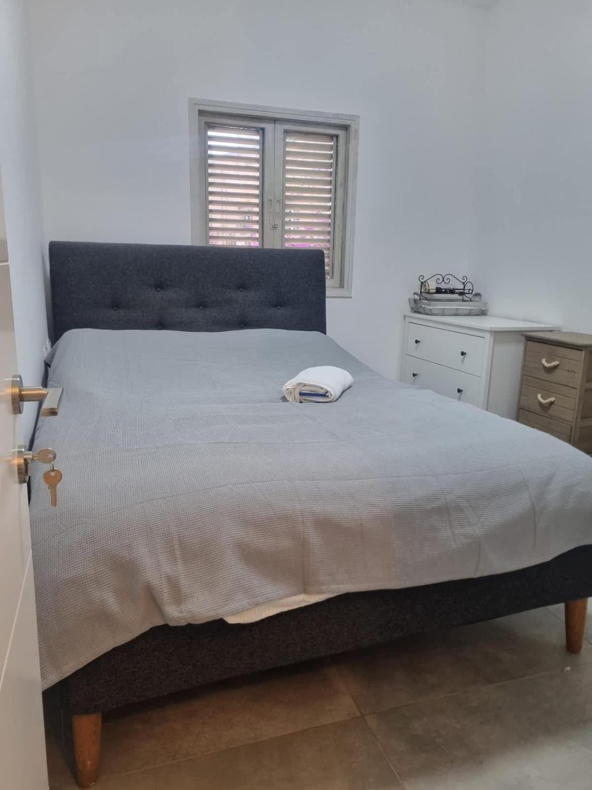 Prime location 3 Master Bedrooms at Dizingoff