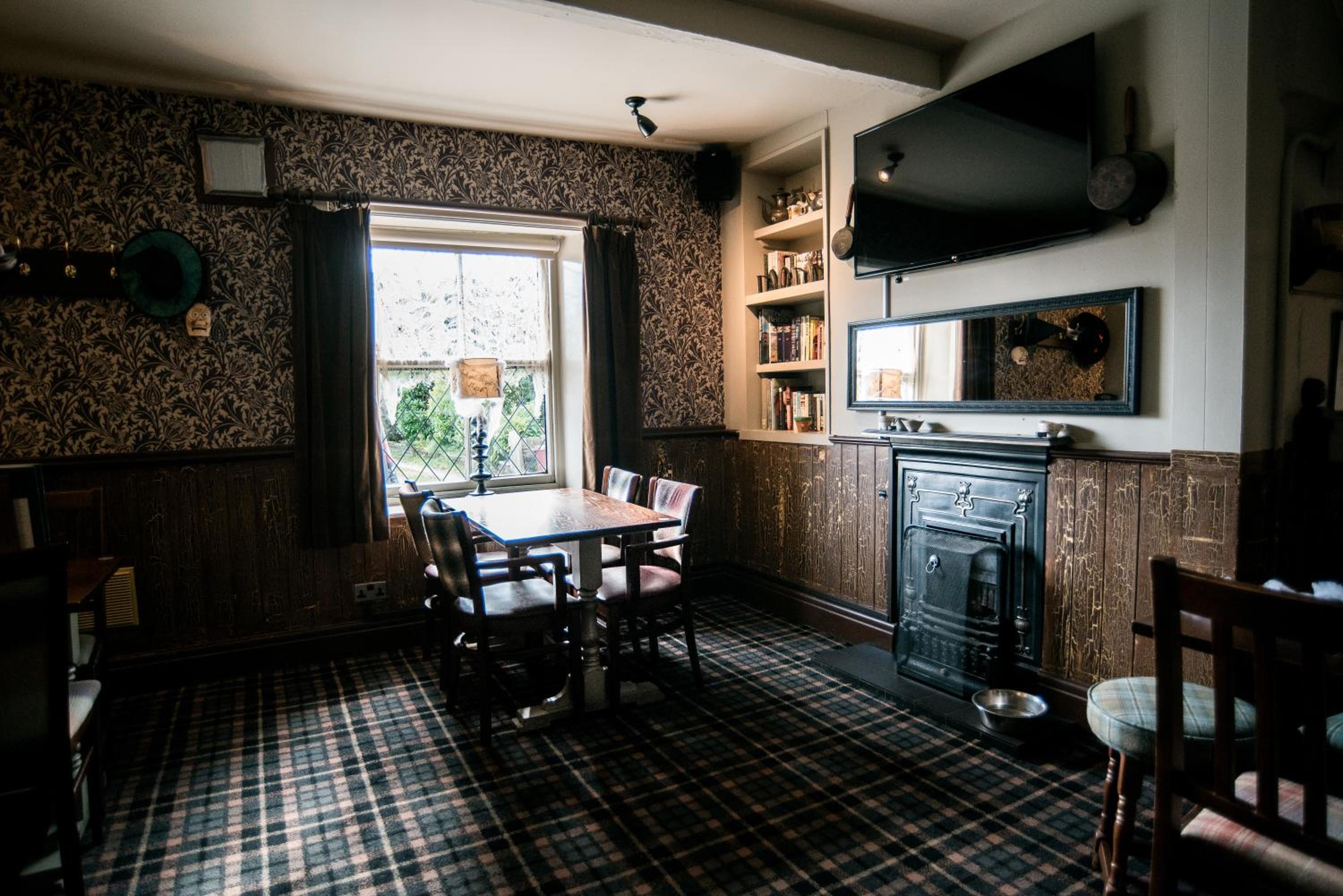 Black Dog Inn