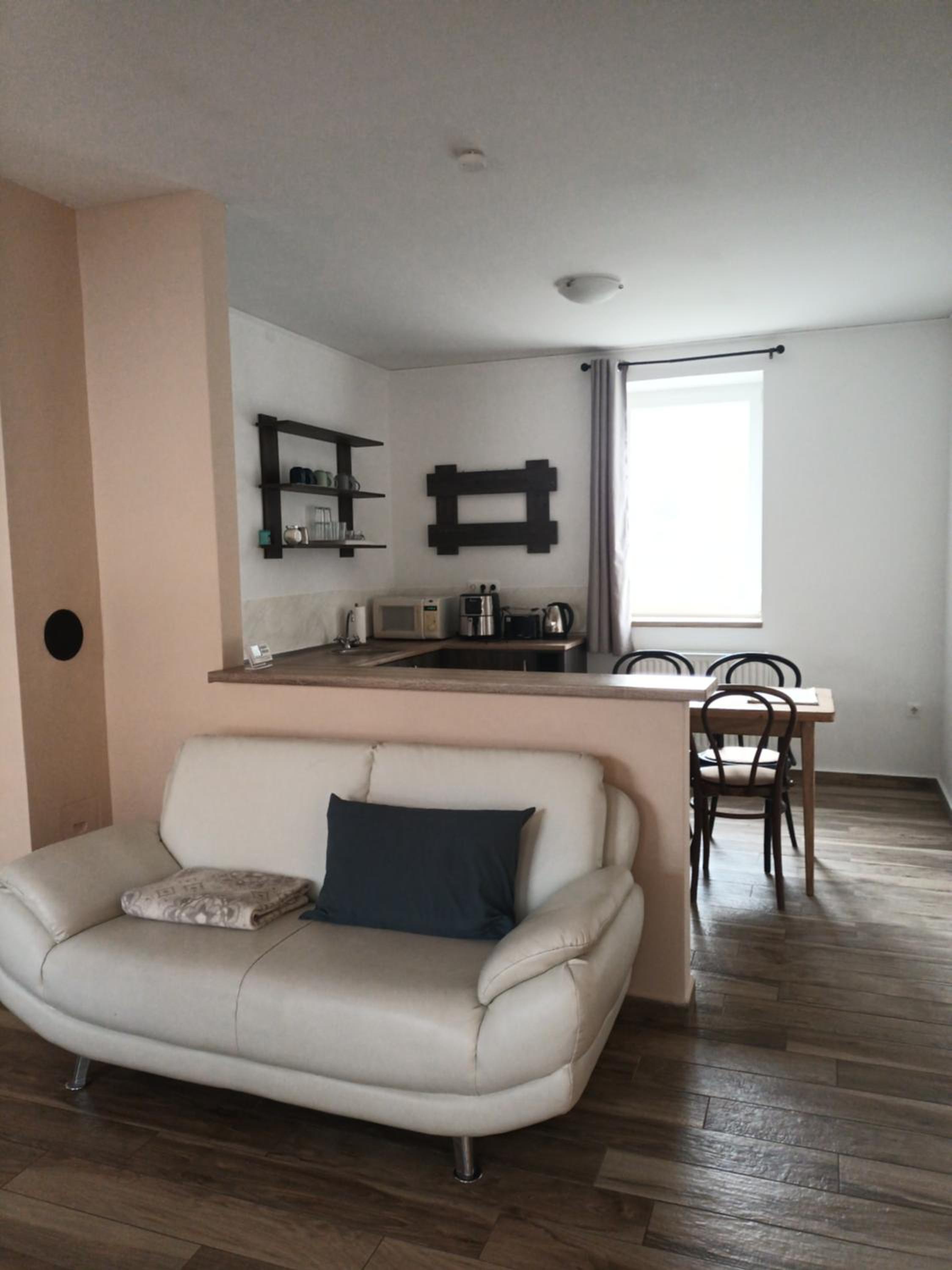 Corner Apartman
