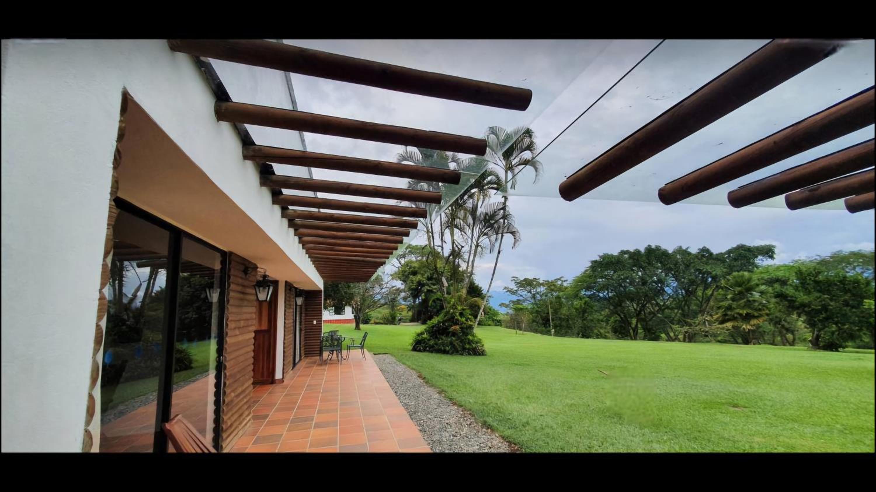 Finca el Campanario