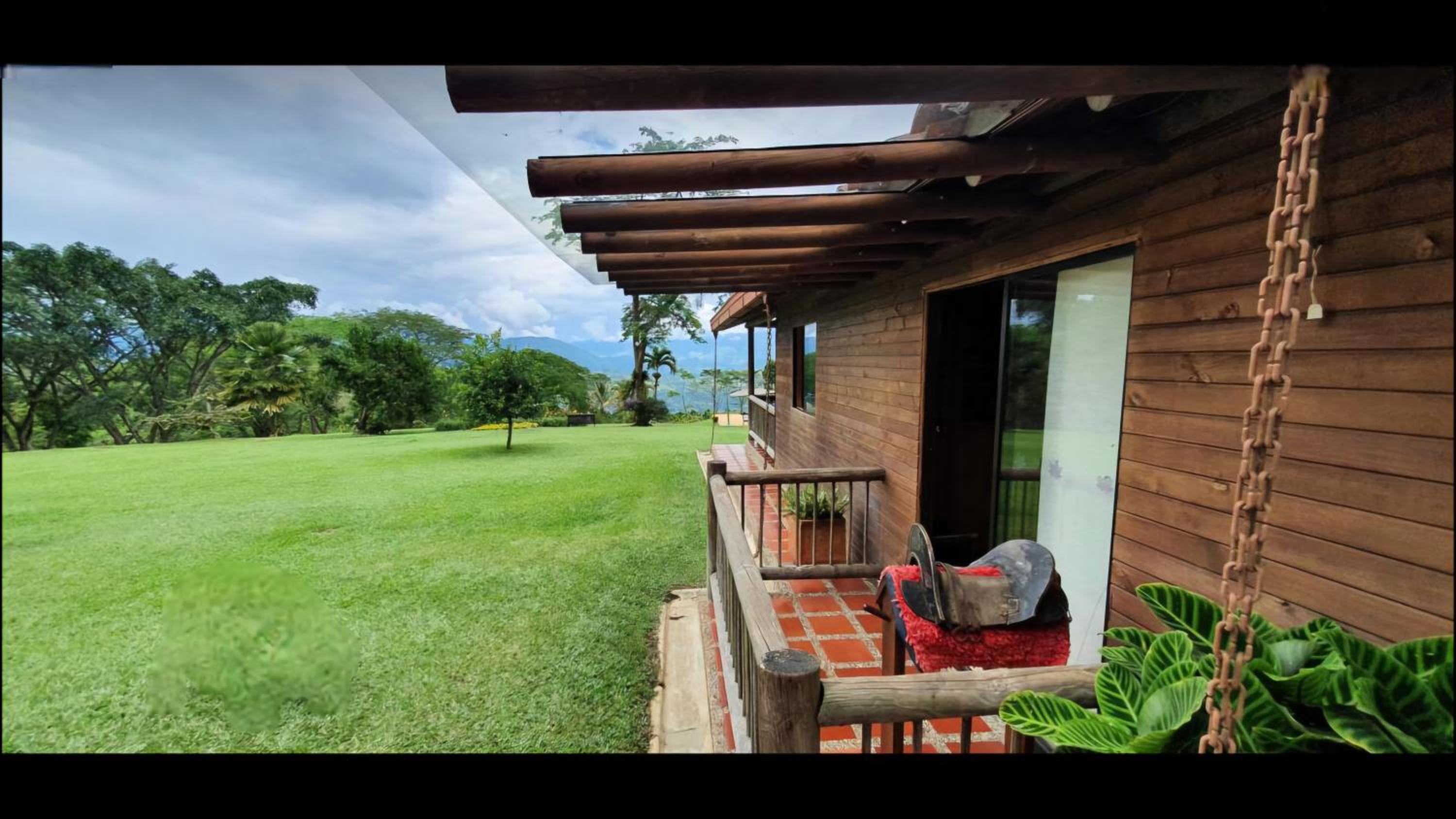 Finca el Campanario