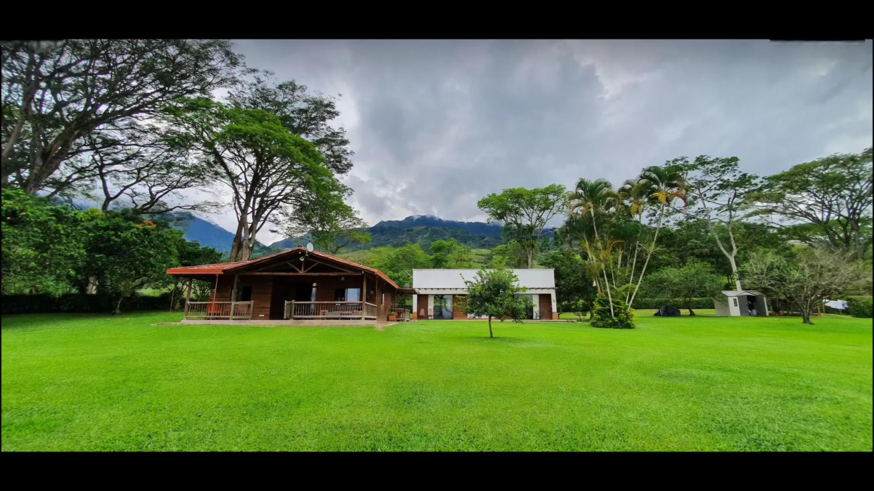 Finca el Campanario