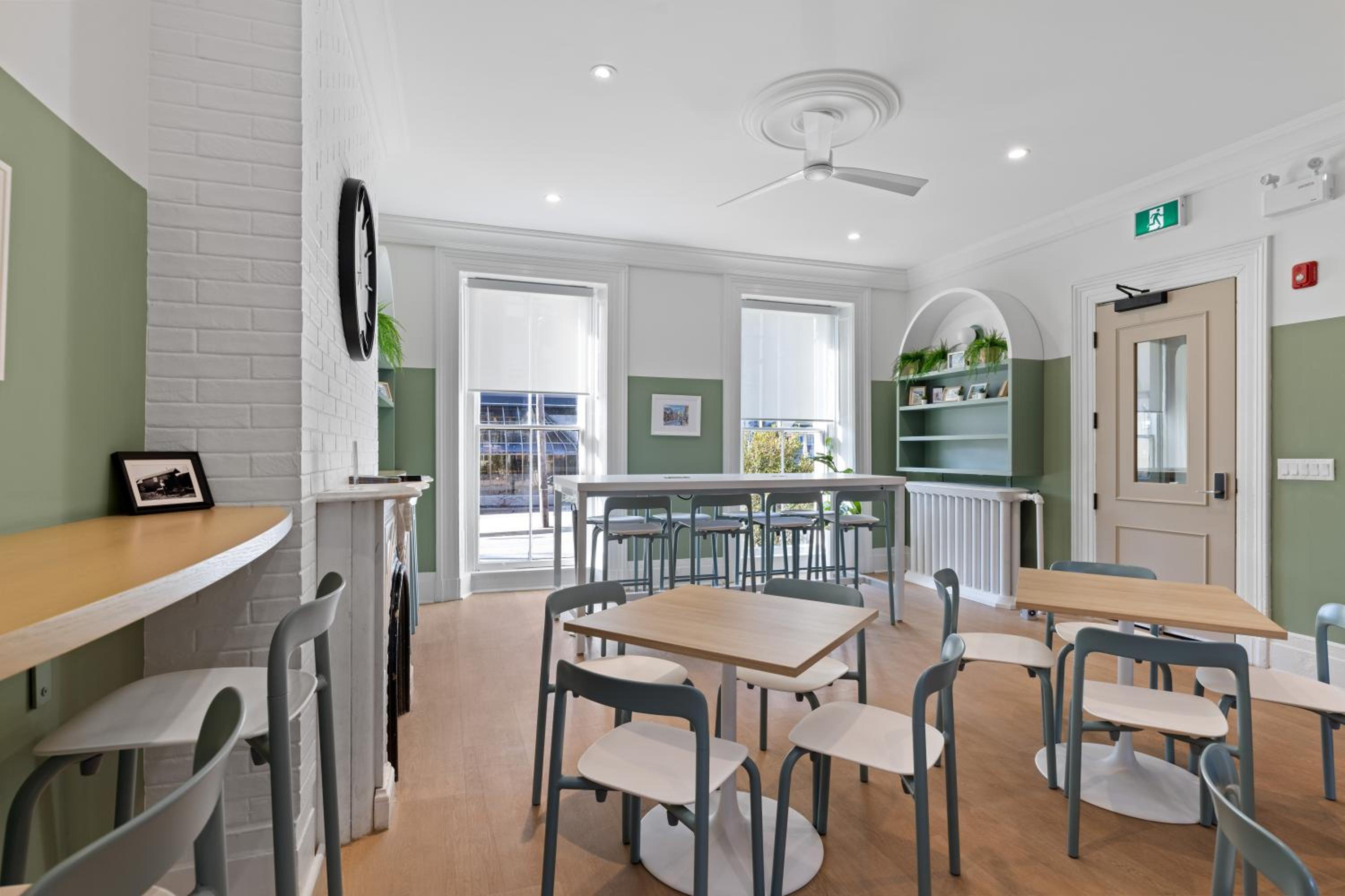 Hotel HI Halifax Heritage House Hostel - Image 1