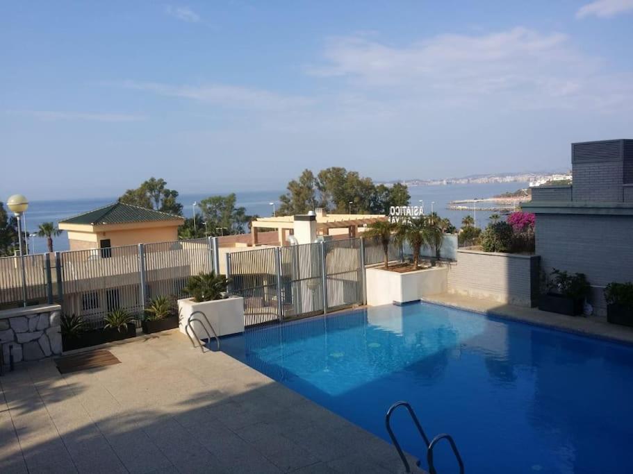Precioso apartamento de lujo con vistas al mar