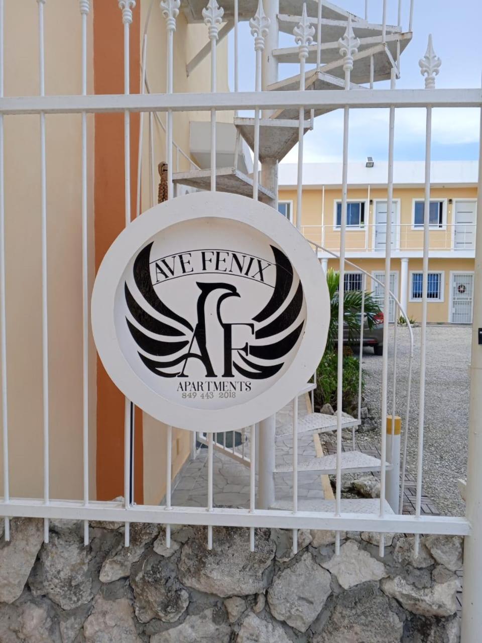 AVE FENIX Apartments
