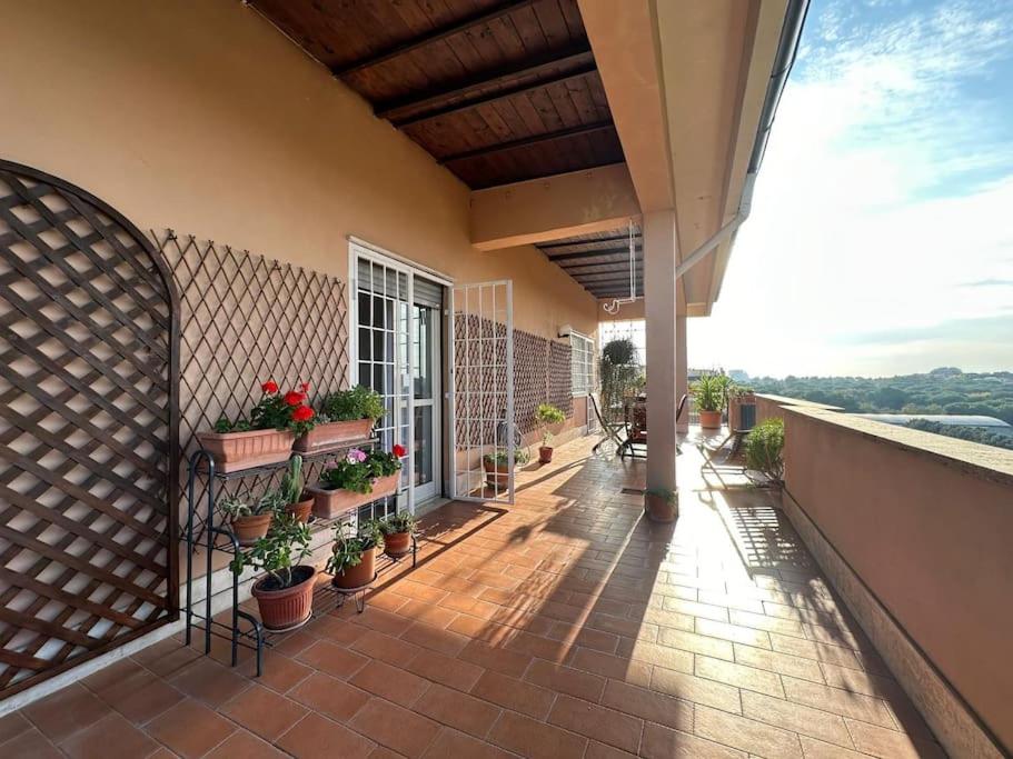 Eur-motagnola attico 2bedr apt 280 terrace view