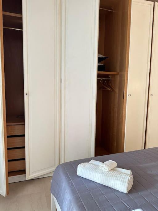 Eur-motagnola attico 2bedr apt 280 terrace view