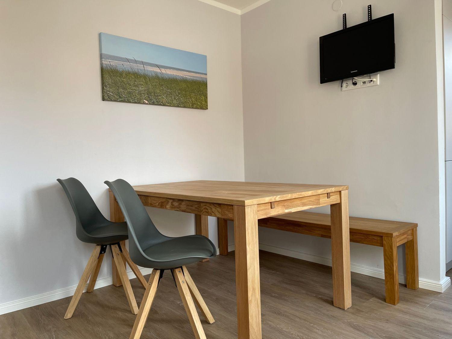 Strand-Idylle-Bungalow-links