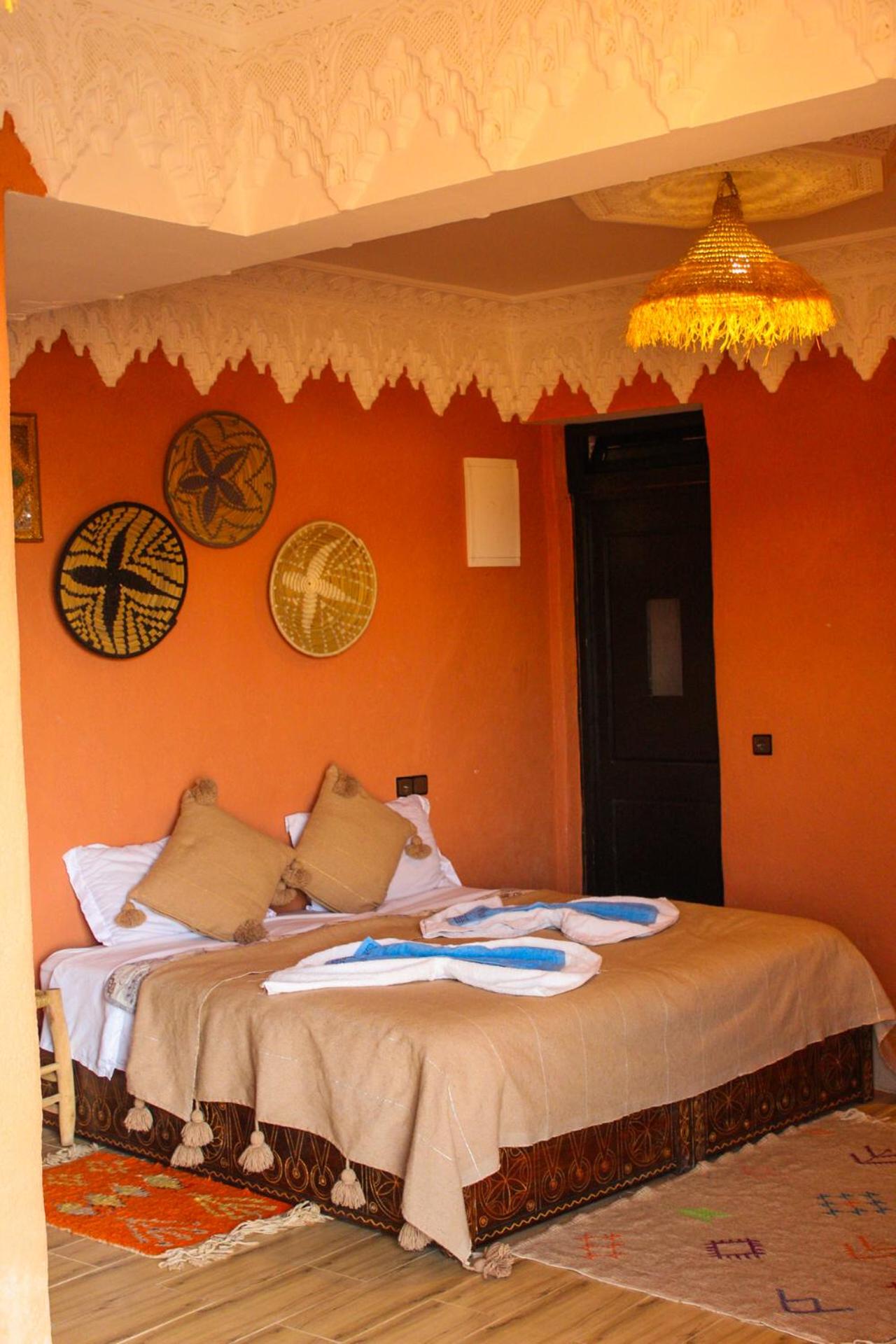 Panorama Guesthouse - Image 2