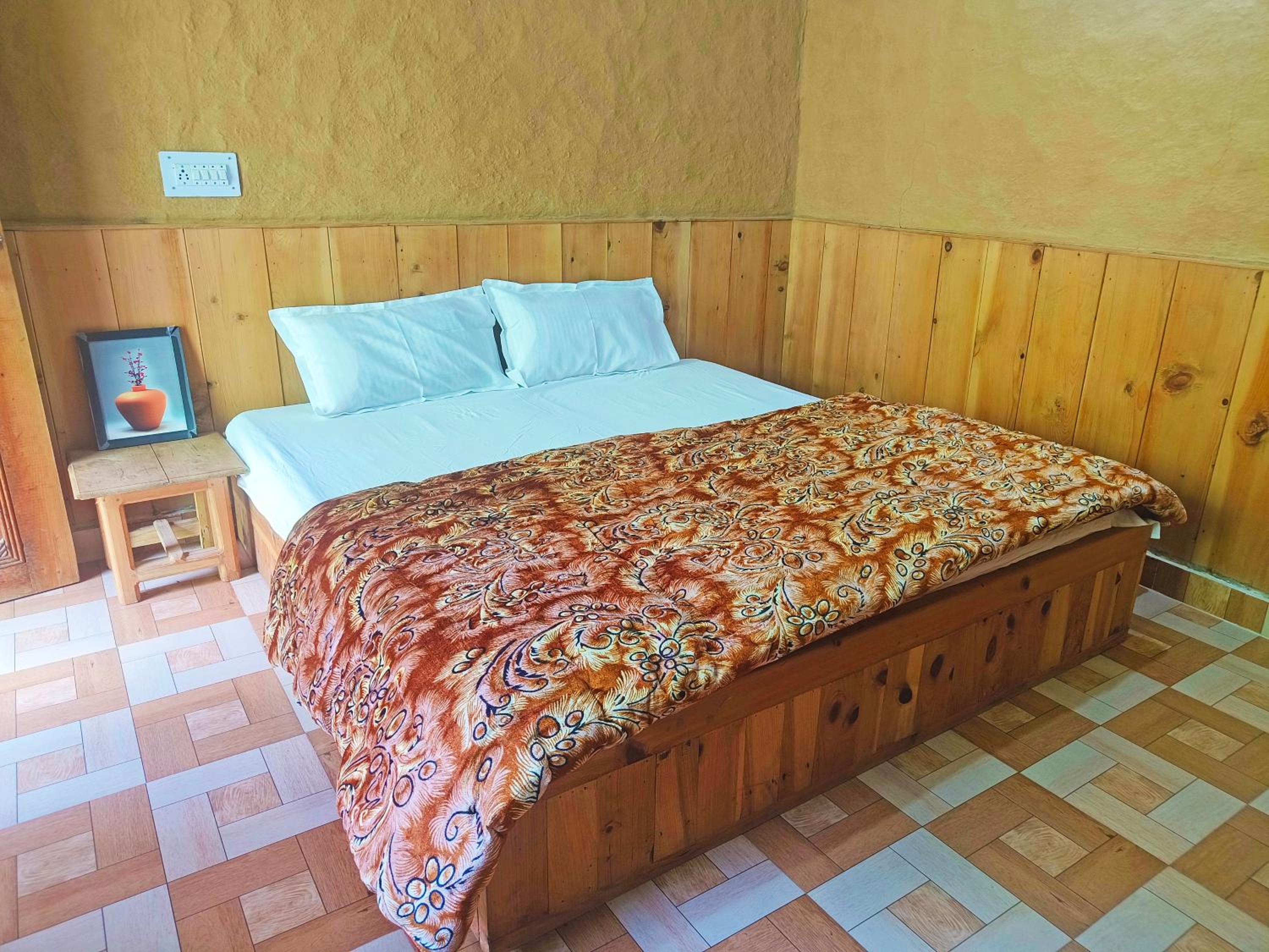 WoodRose Ecostay - Tirthan Valley
