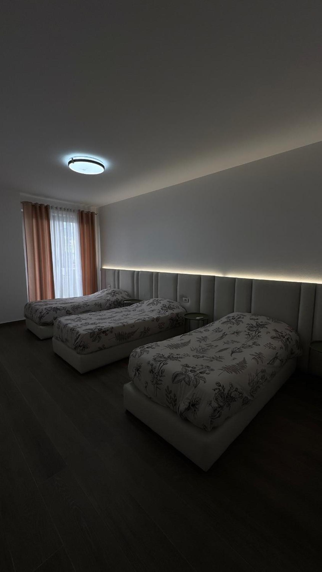 Free Parking Skanderbeg Square - Spacious Central Apartment
