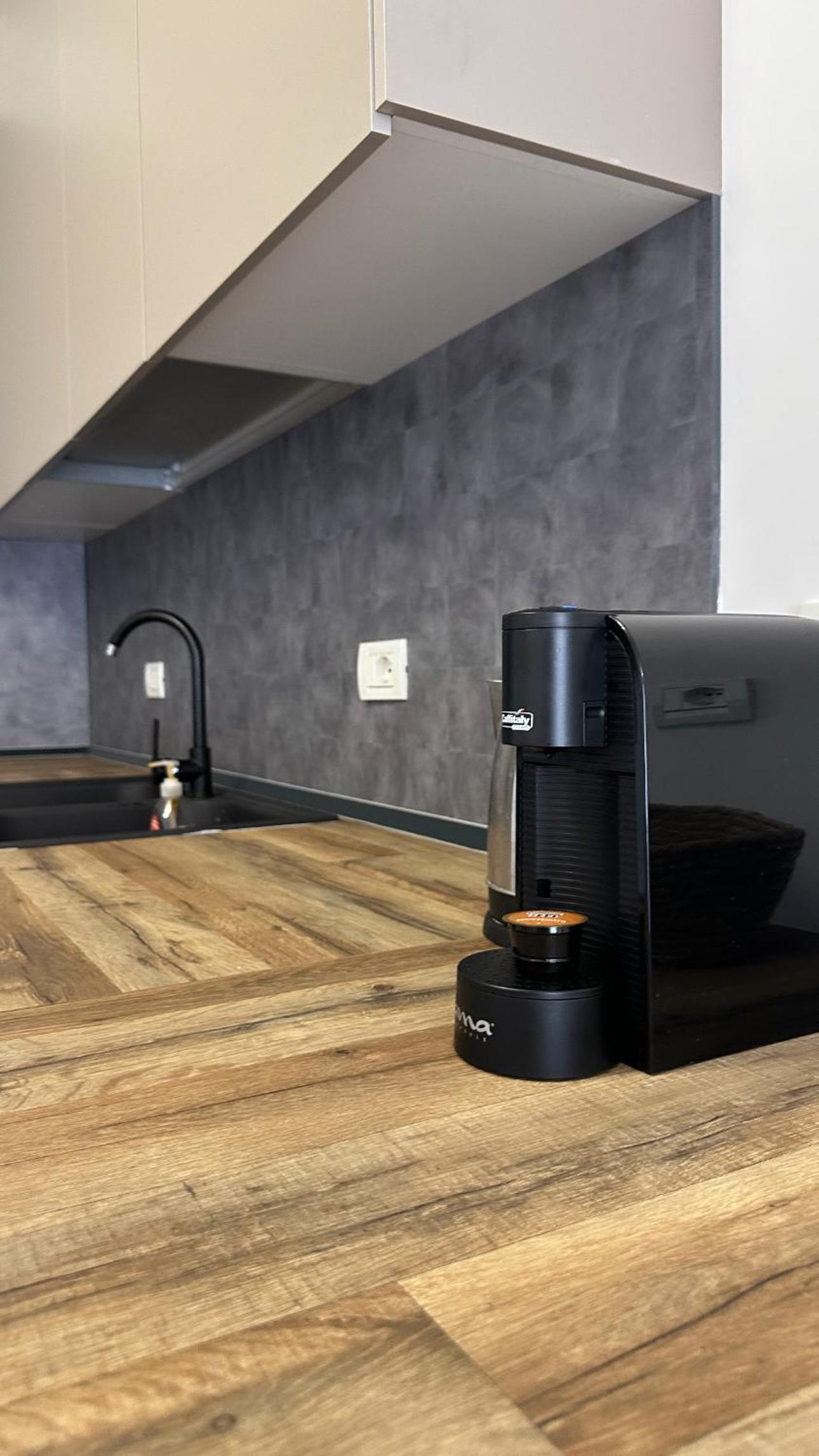 Free Parking Skanderbeg Square - Spacious Central Apartment
