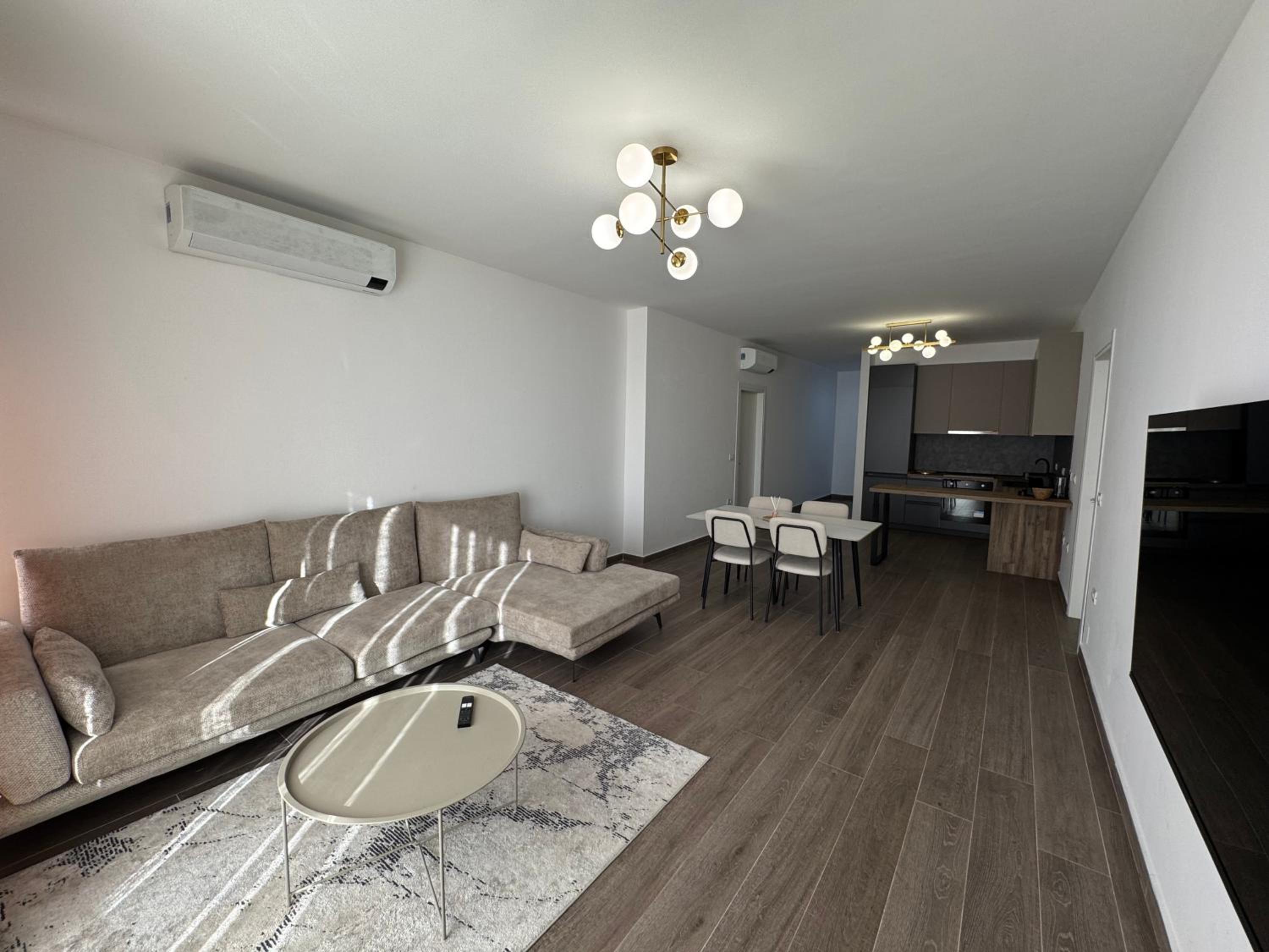 Free Parking Skanderbeg Square - Spacious Central Apartment