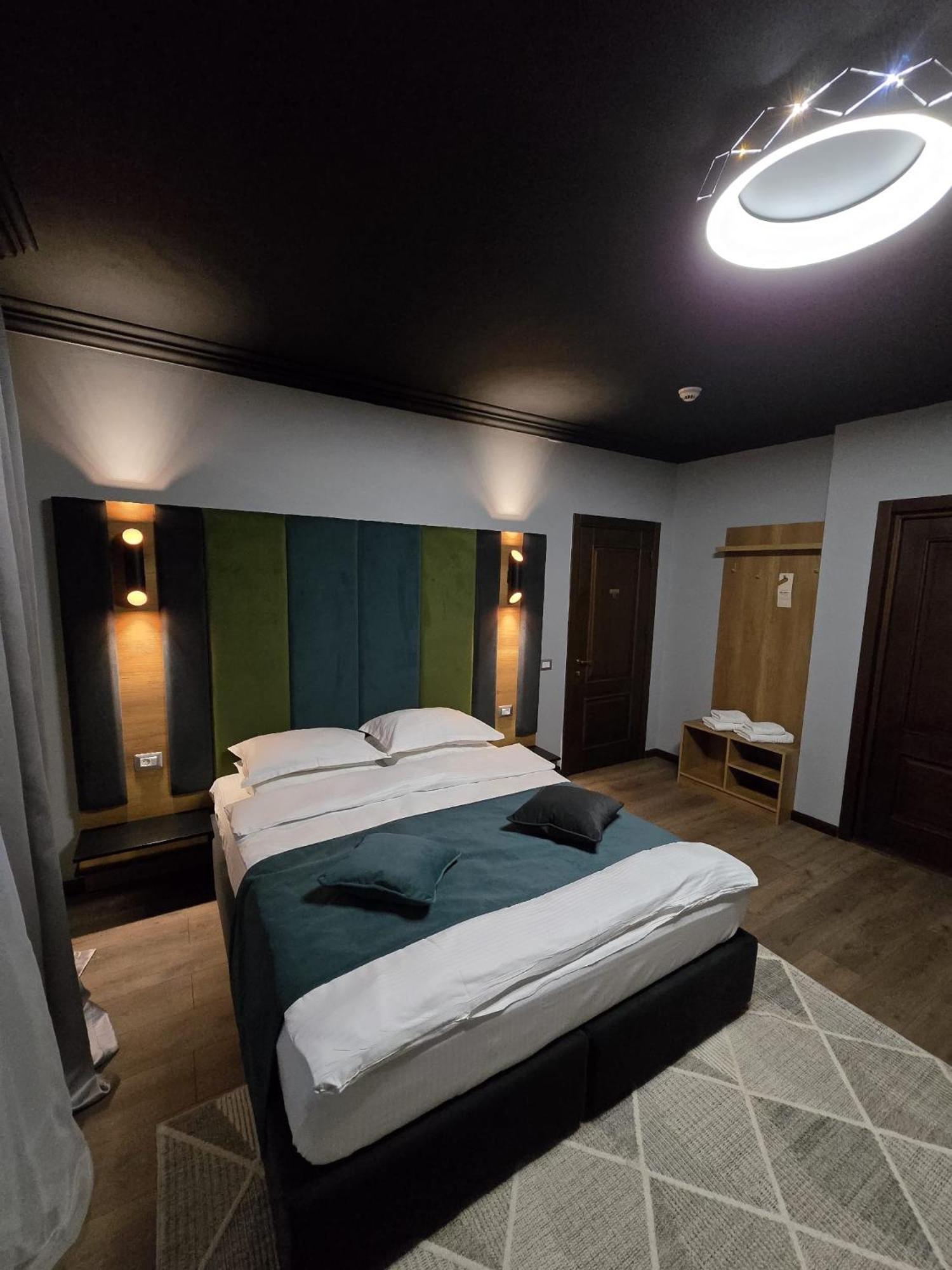 Hotel Yarus