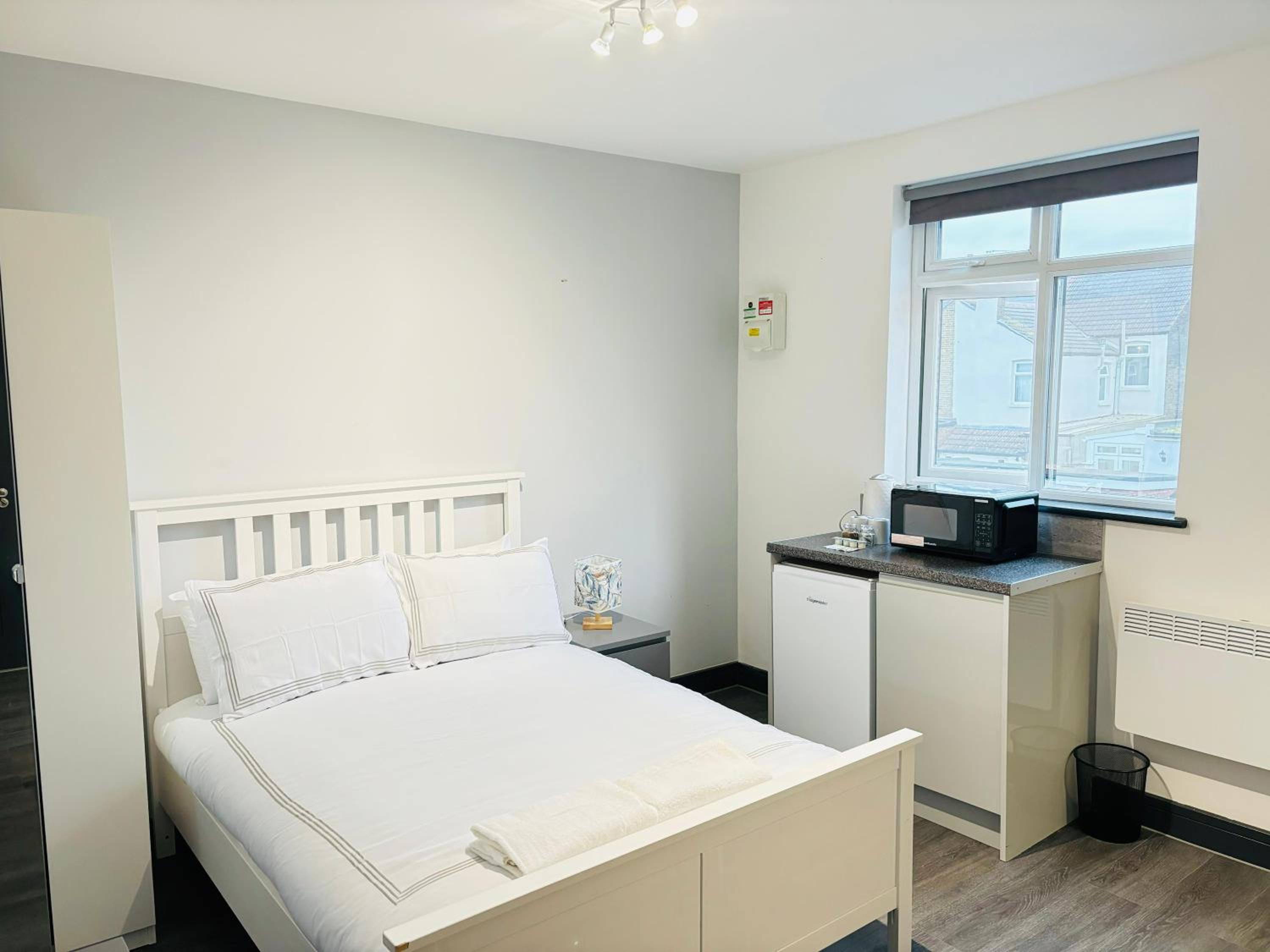 Southall Edge Inn