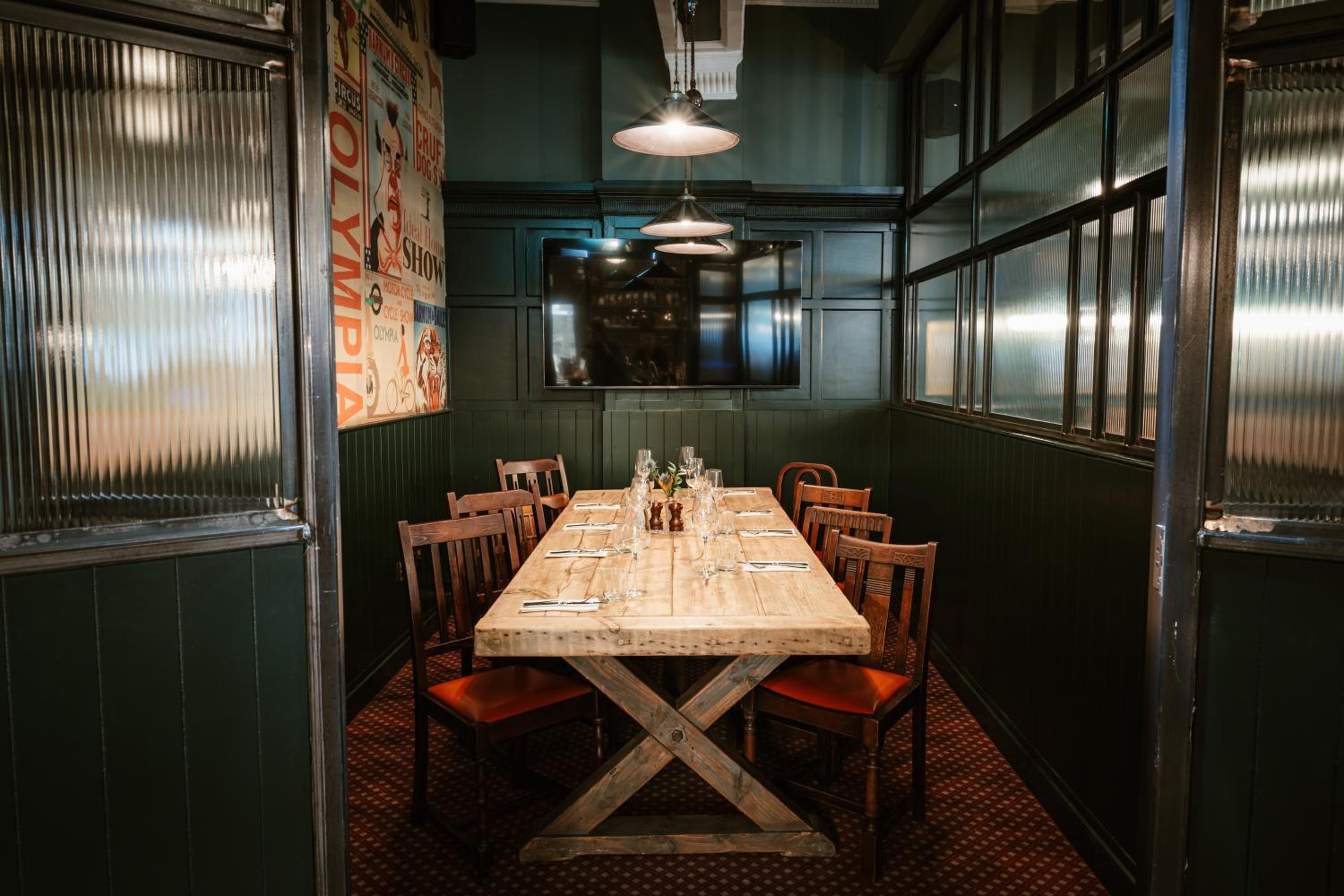 restaurant