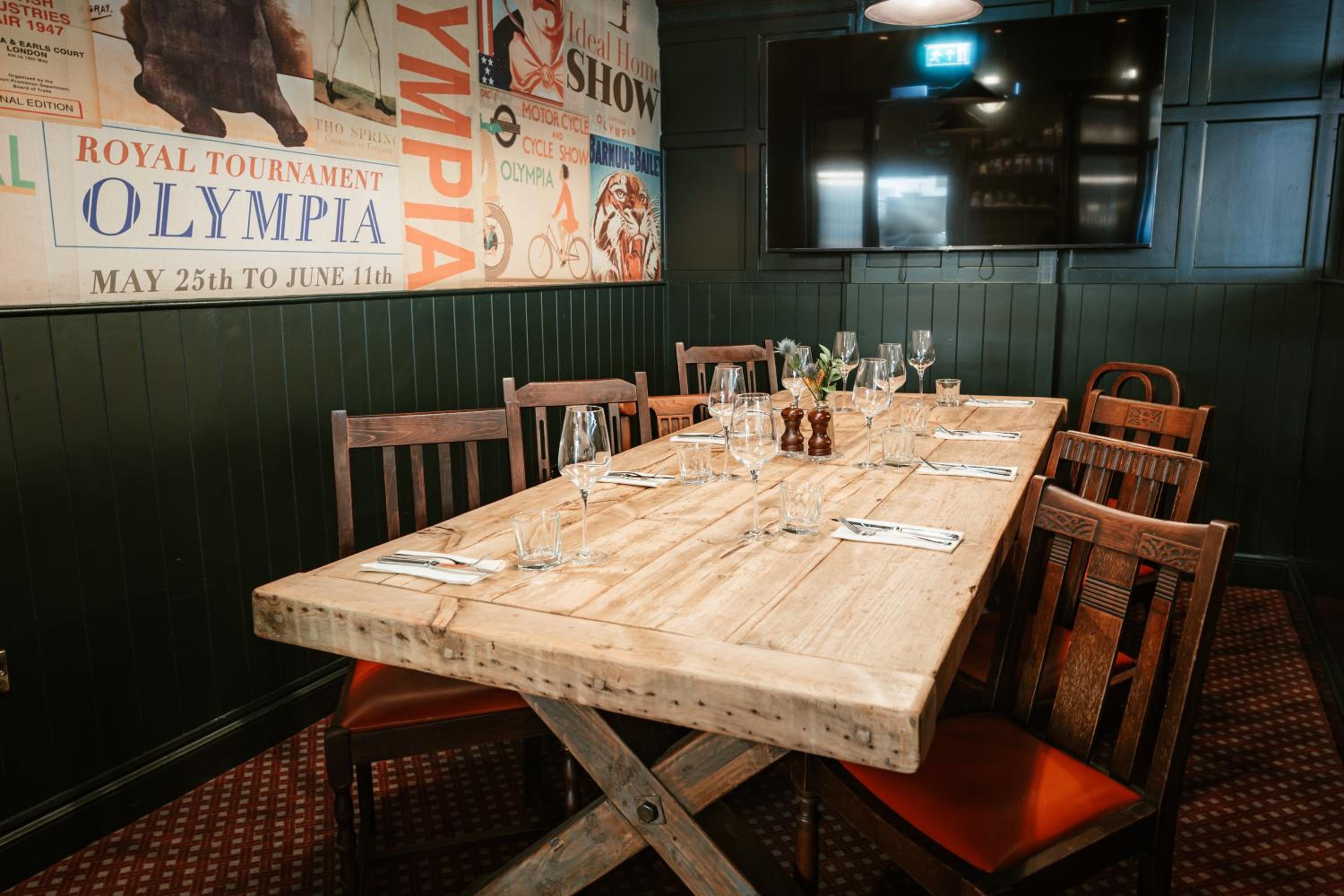 restaurant