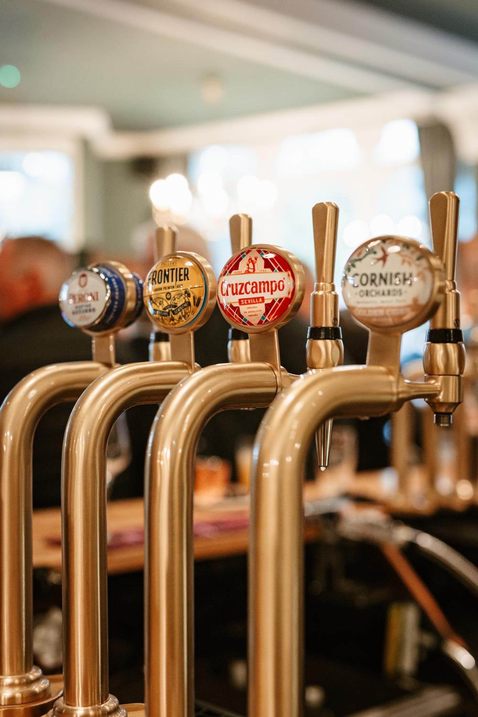 bar