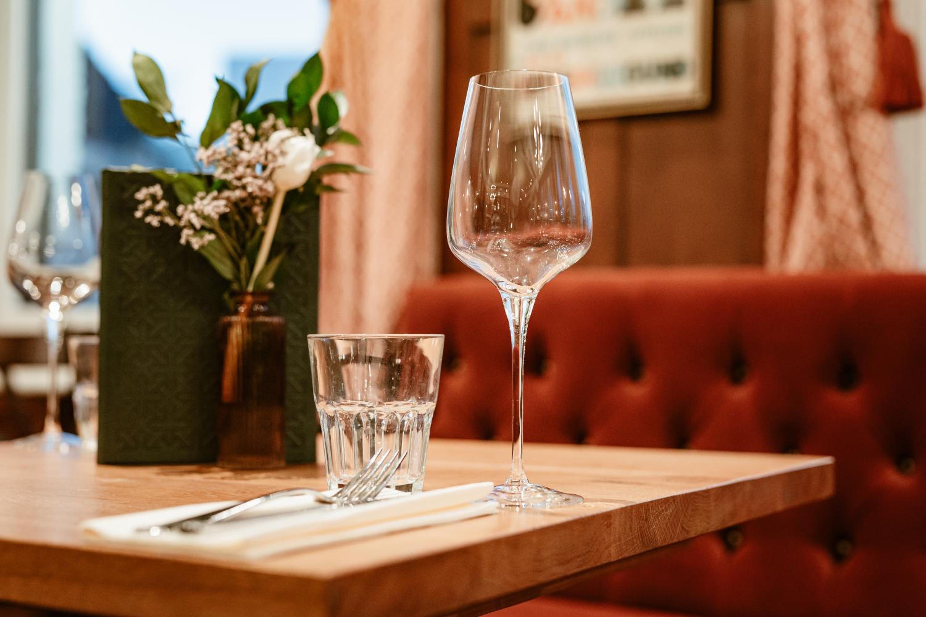 restaurant