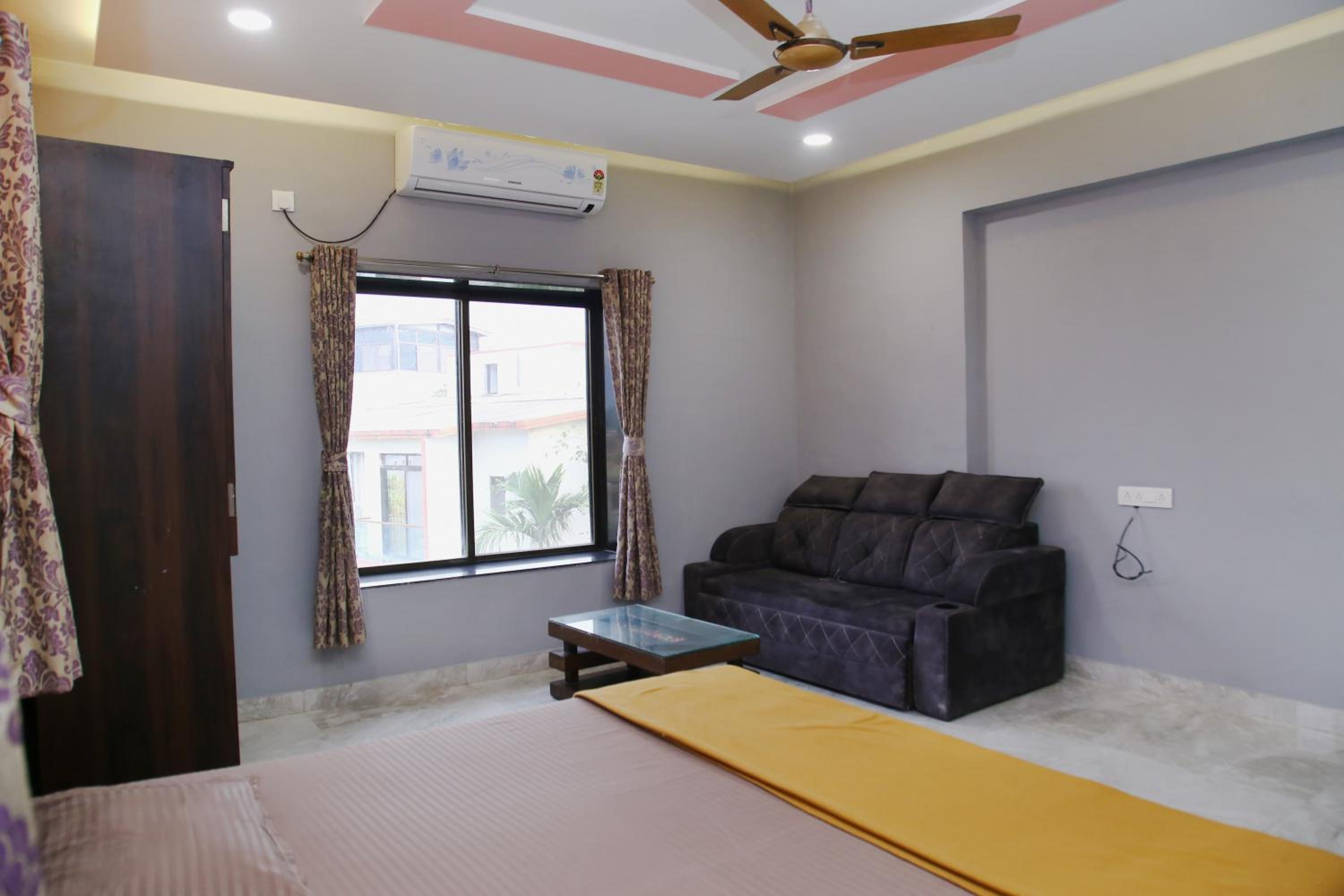 Royal Escape Lonavla