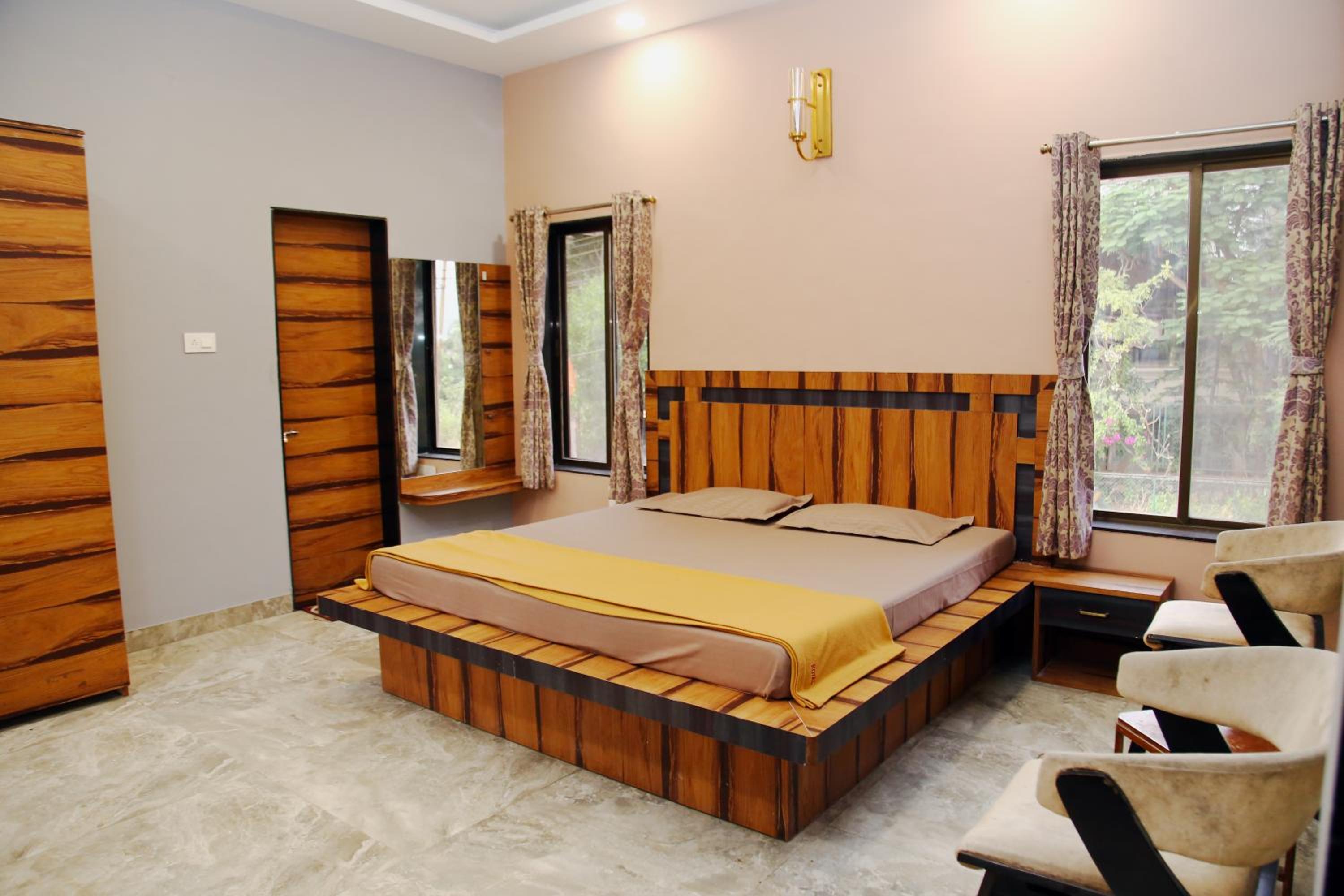 Royal Escape Lonavla