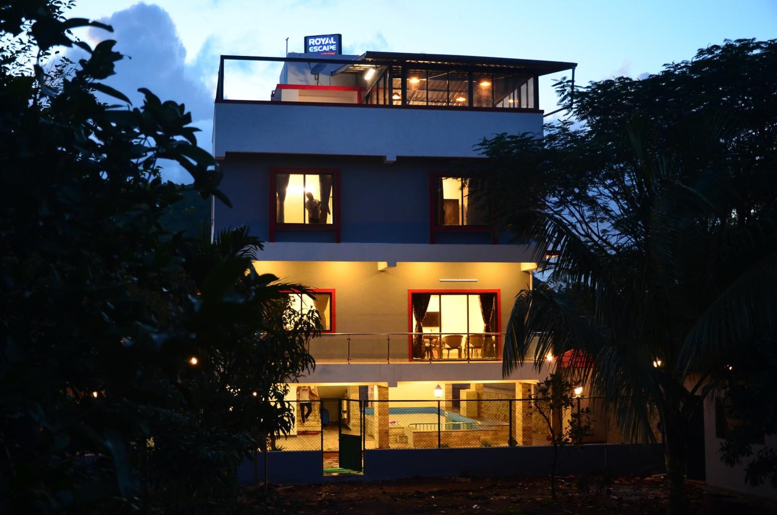 Royal Escape Lonavla
