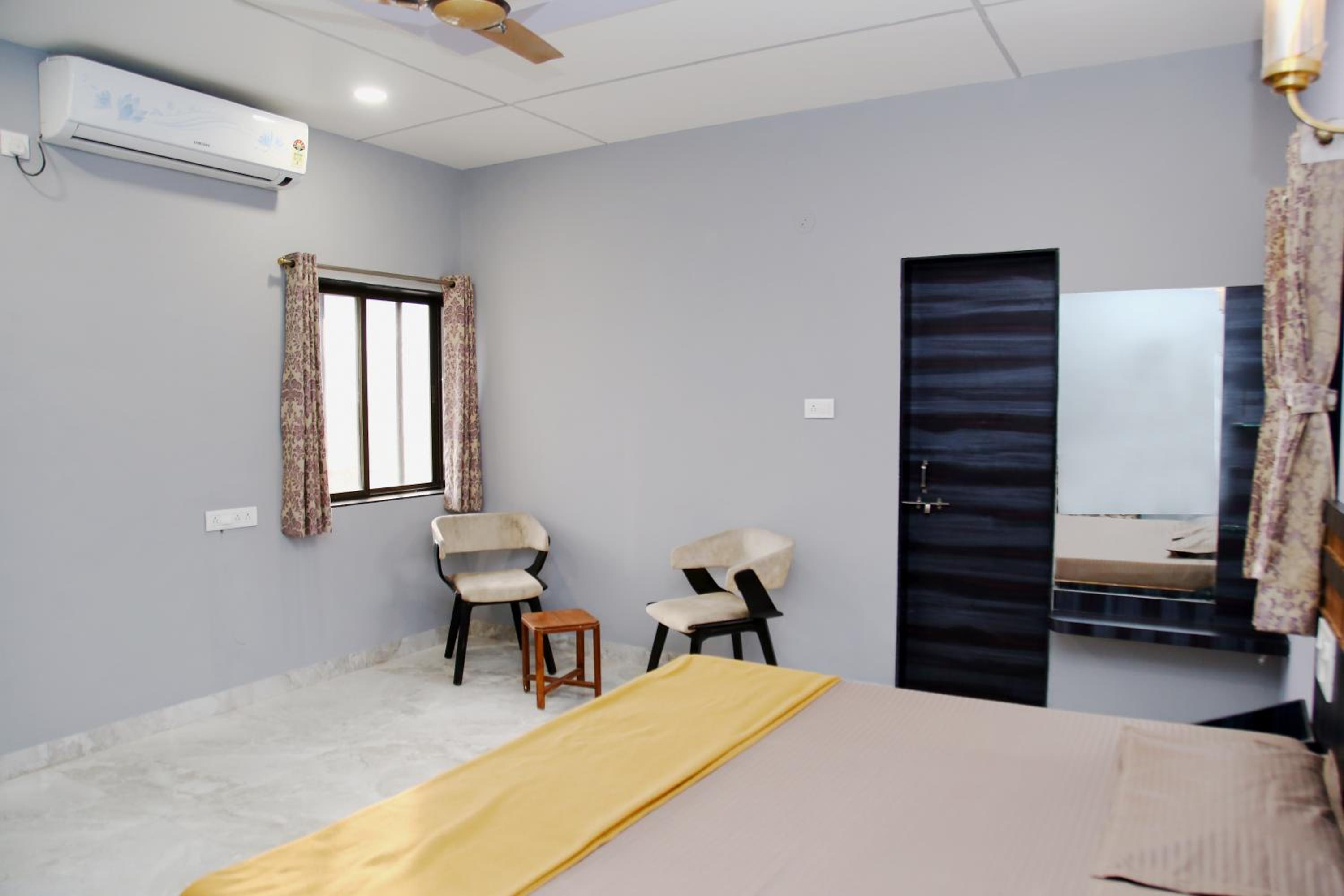 Royal Escape Lonavla