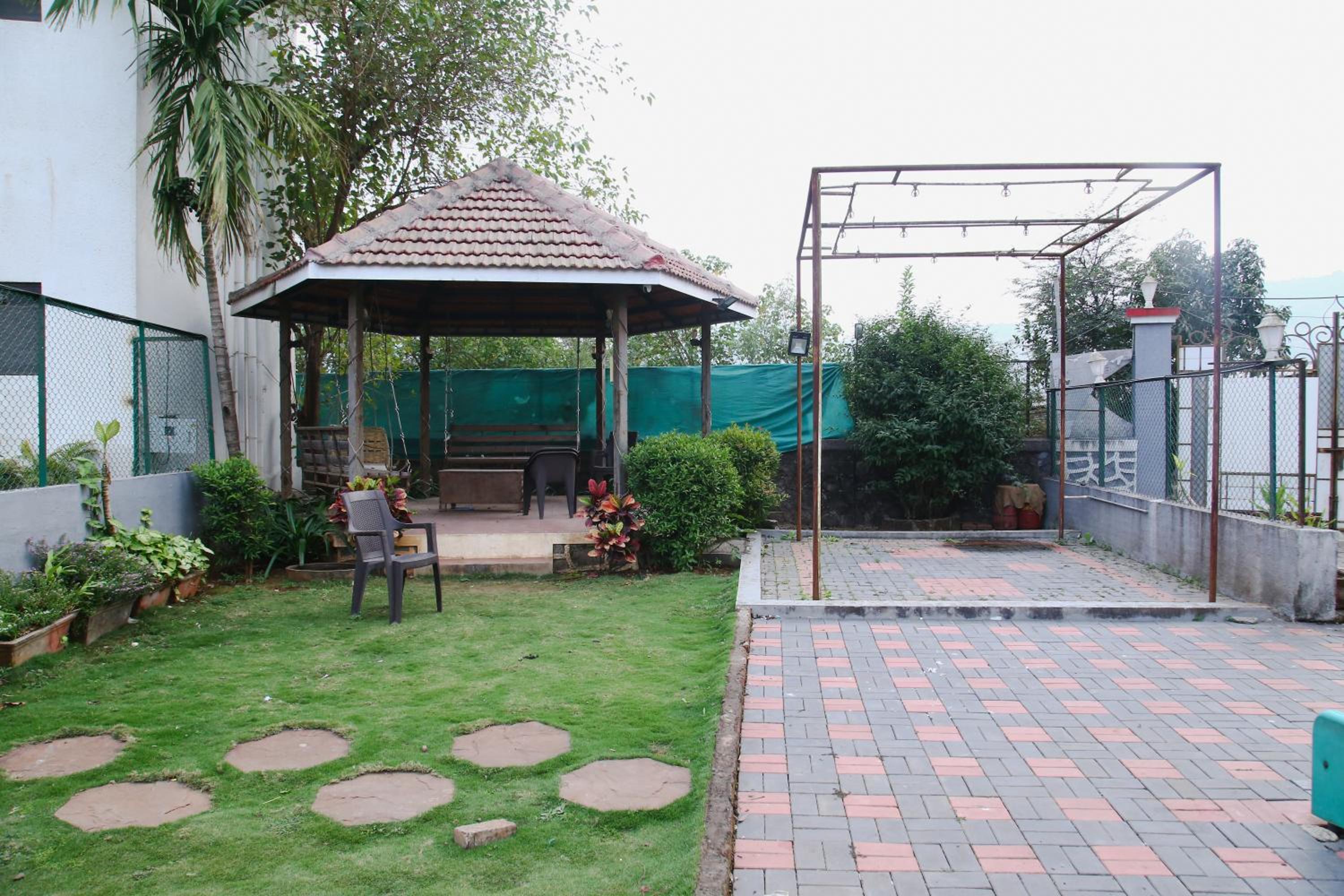 Royal Escape Lonavla