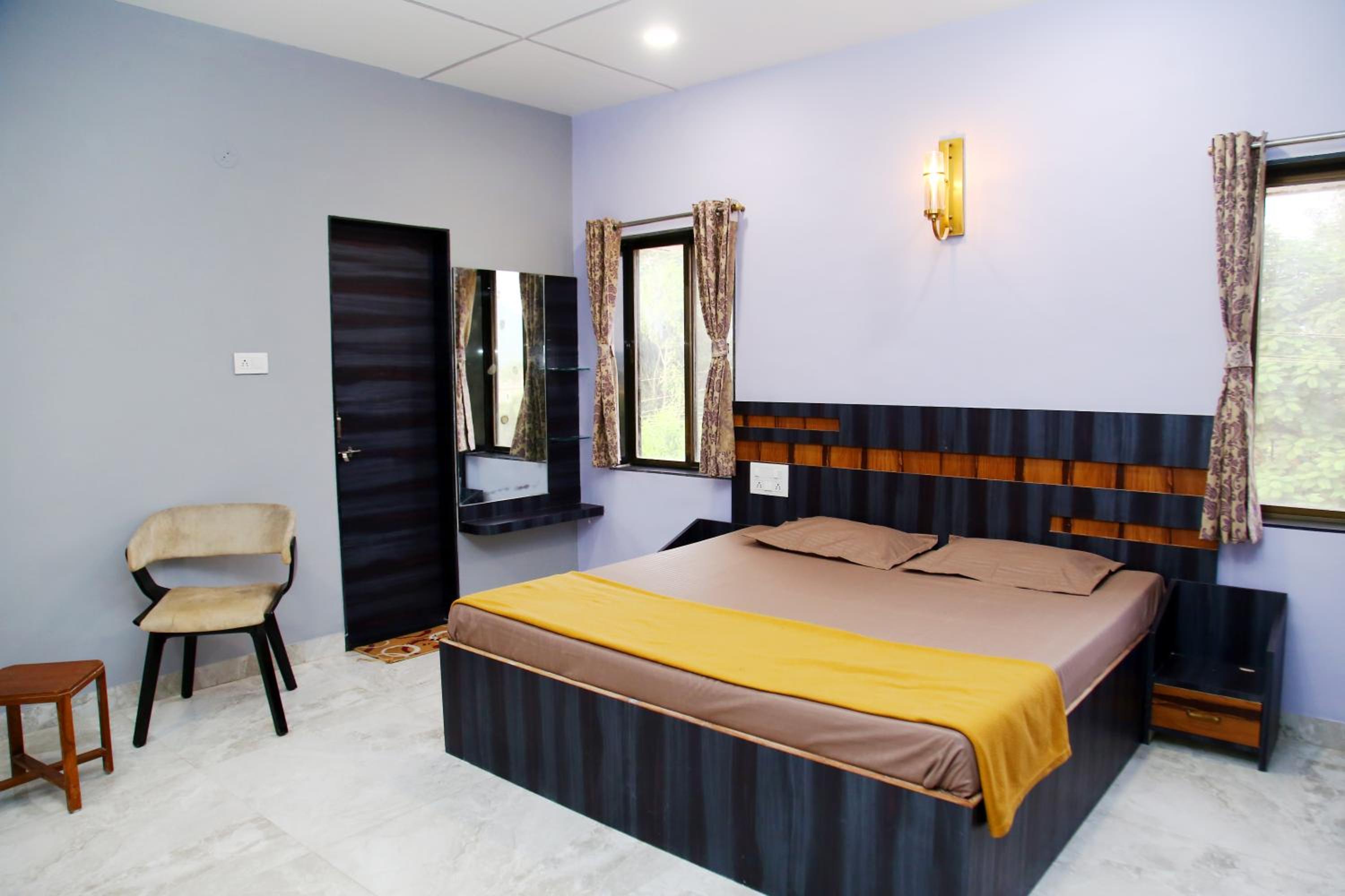 Royal Escape Lonavla