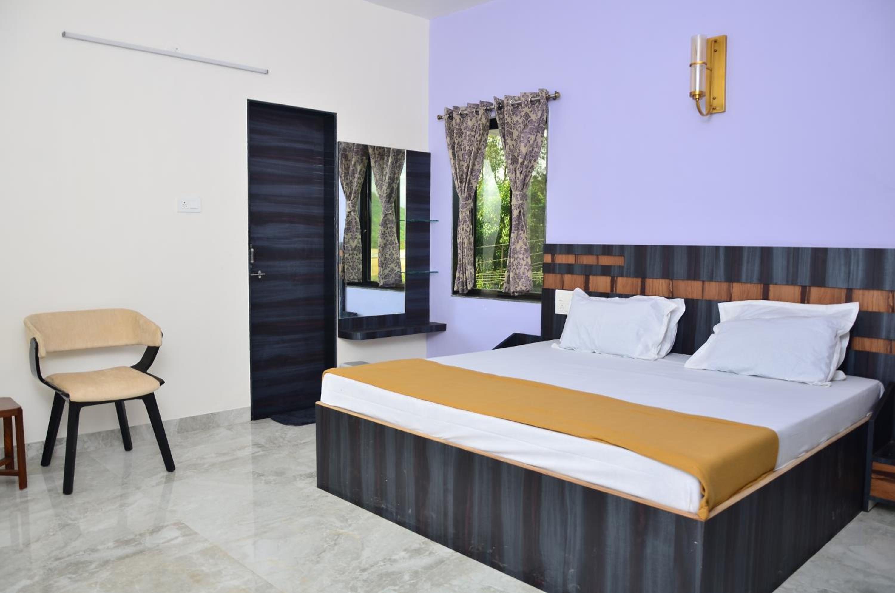 Royal Escape Lonavla