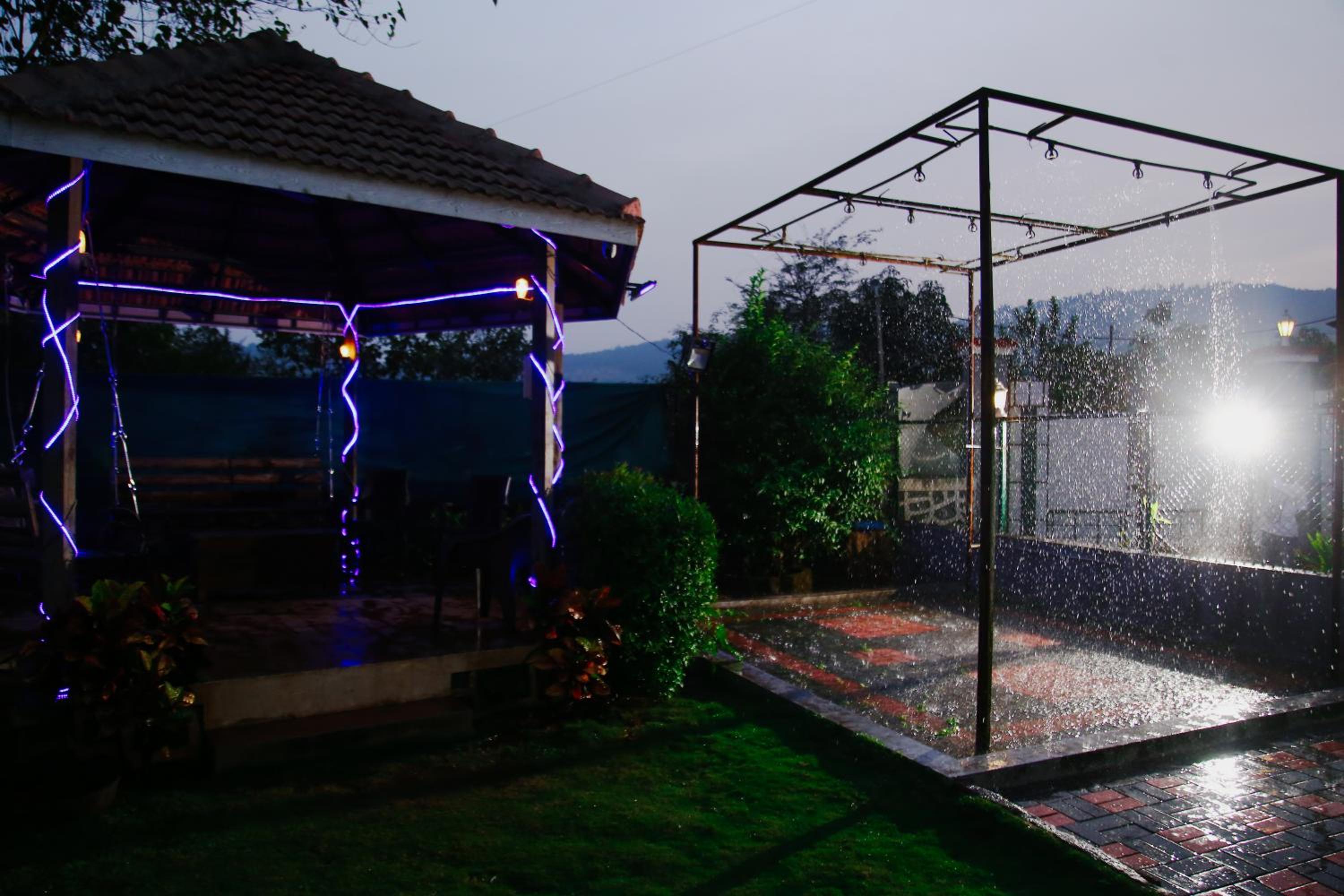 Royal Escape Lonavla
