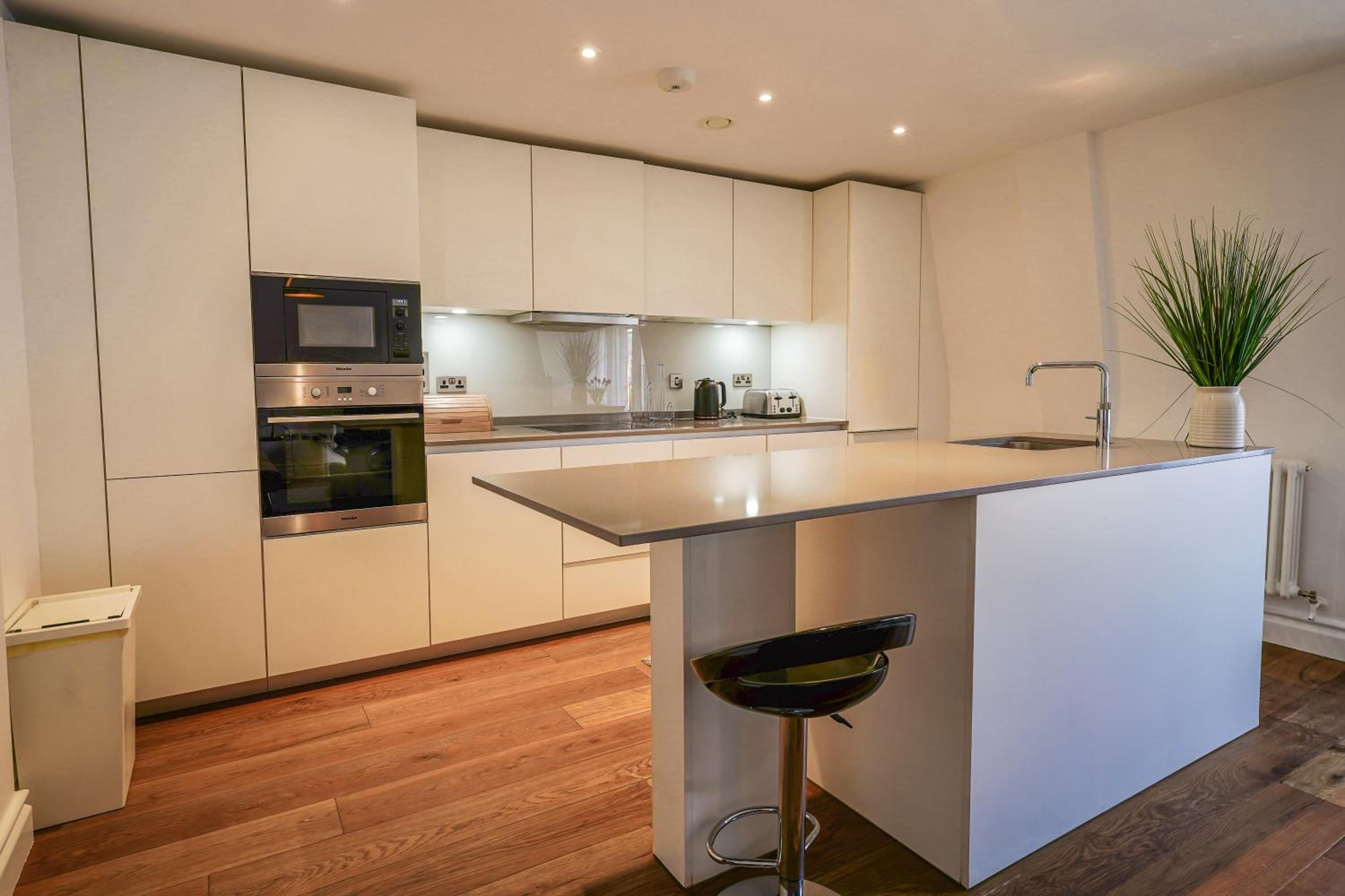 High Steet Kensington Penthouse
