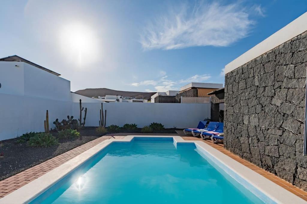 Casa Ostoja - Heated pool & Spacious Villa view 5