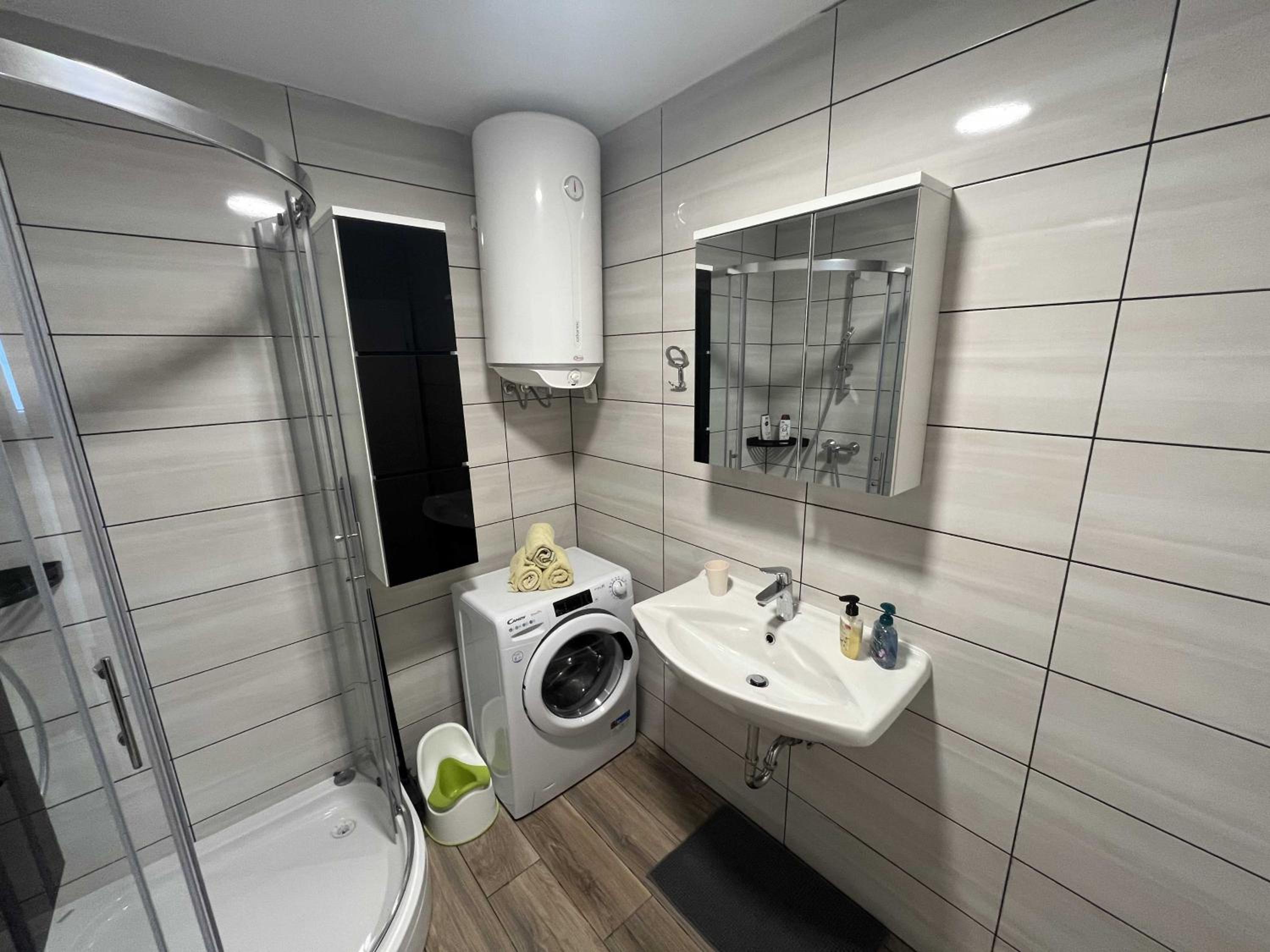 Apartment Romeo & Julija, Near terme Olimia, Free Parking view 3