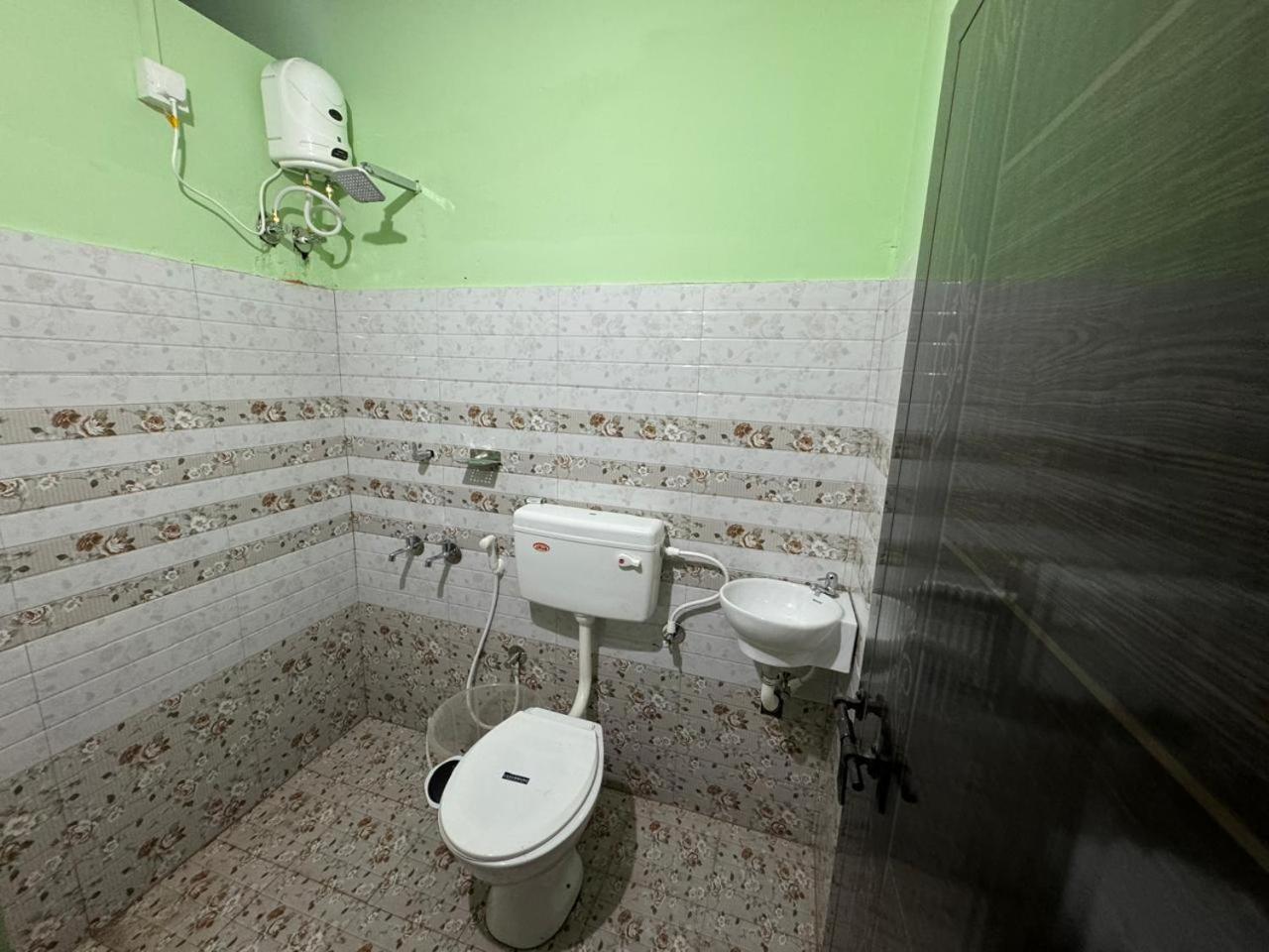 Photo 8