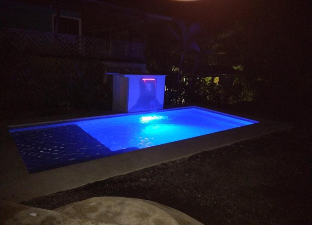 Peyo’s House (Swimming Pool,Wi-Fi,BBQ,Board Games)
