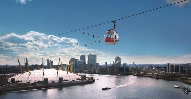 Spacious 2 Bedroom Apartment Near London Excel & Canary Wharf with Free Gated Parking