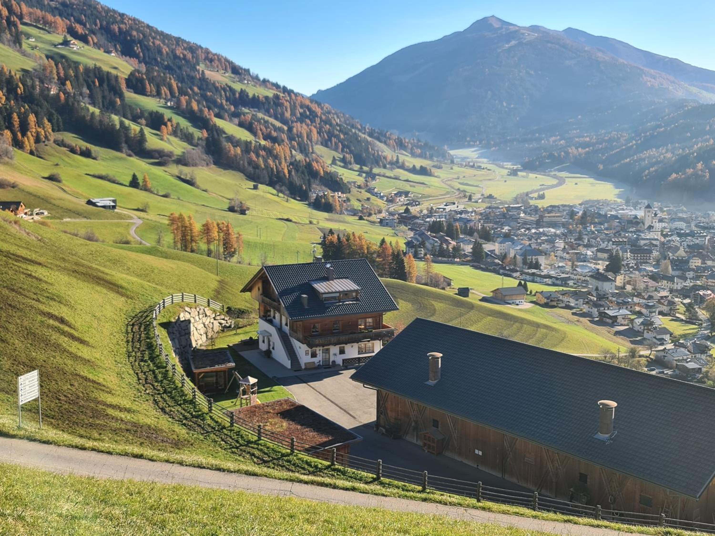 Photo 100