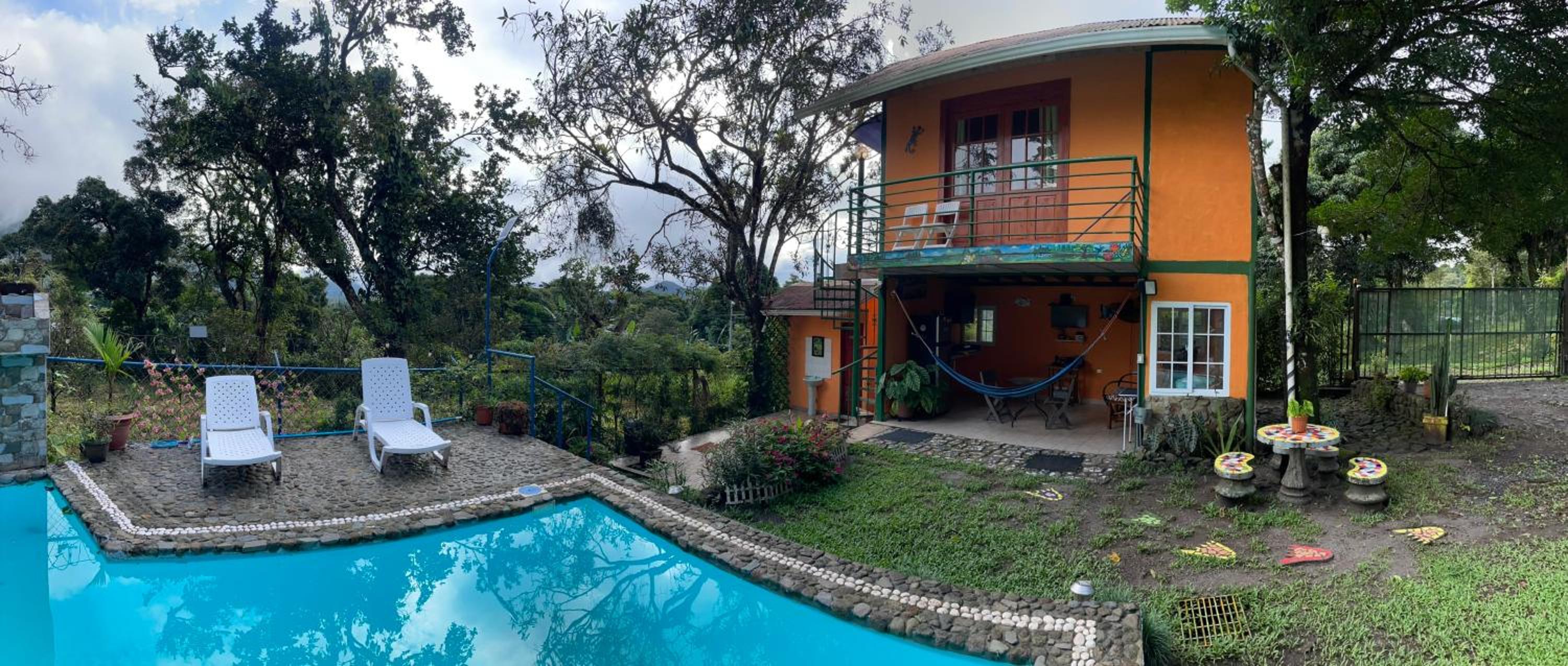 Hostal La India view 3