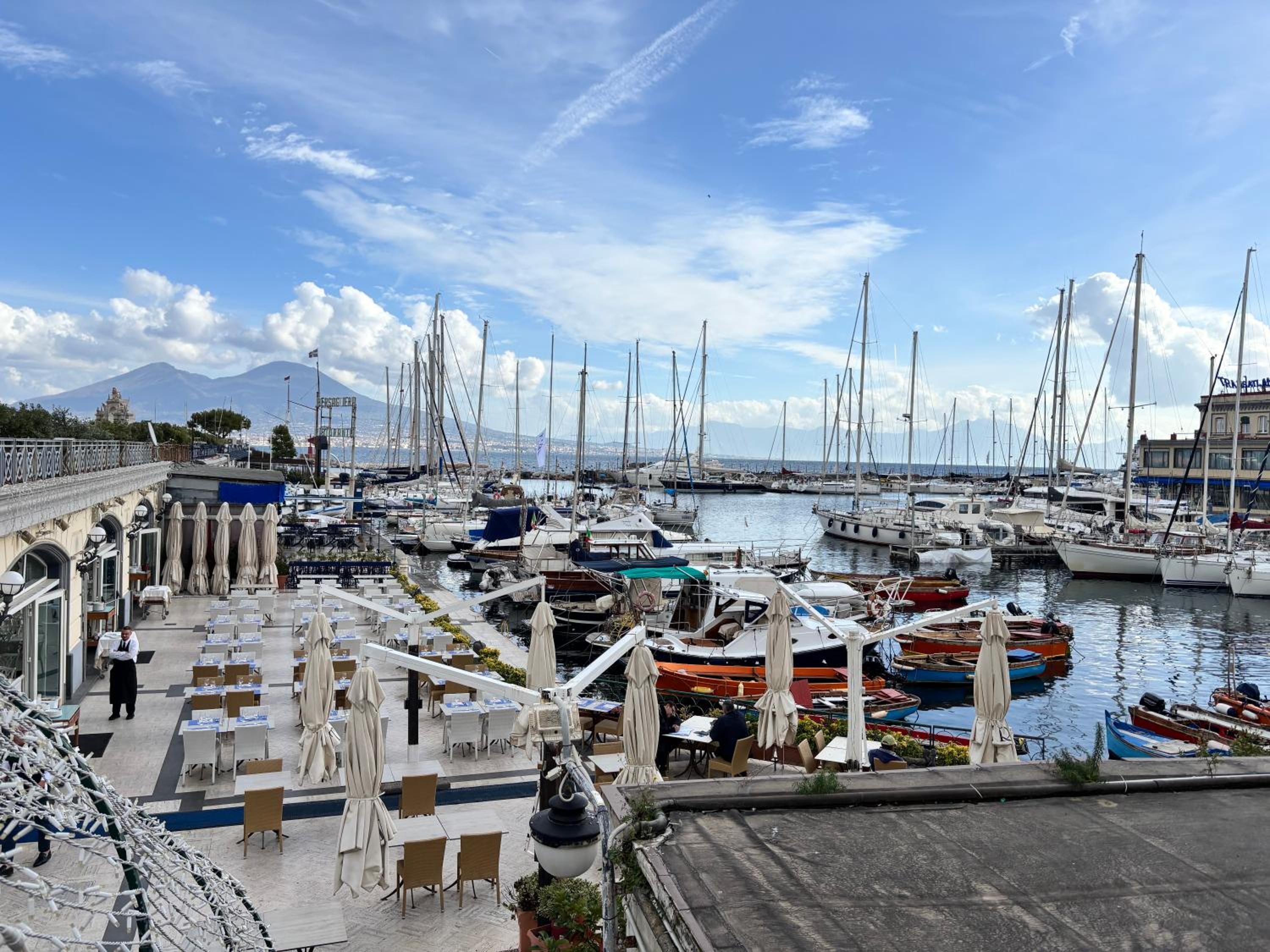 Rosso Napoli locazioni brevi