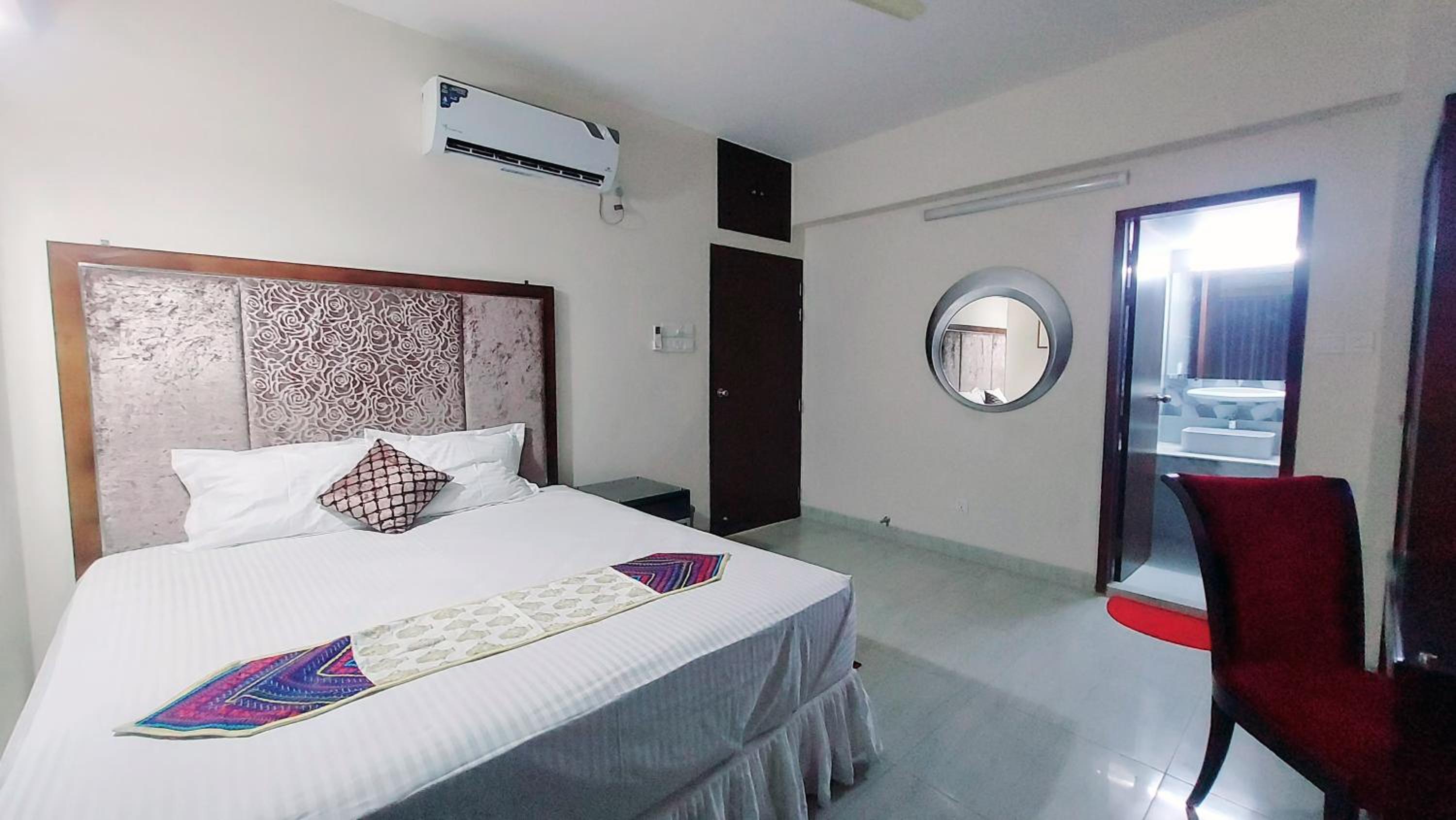 Luxurious apartment at Dhaka