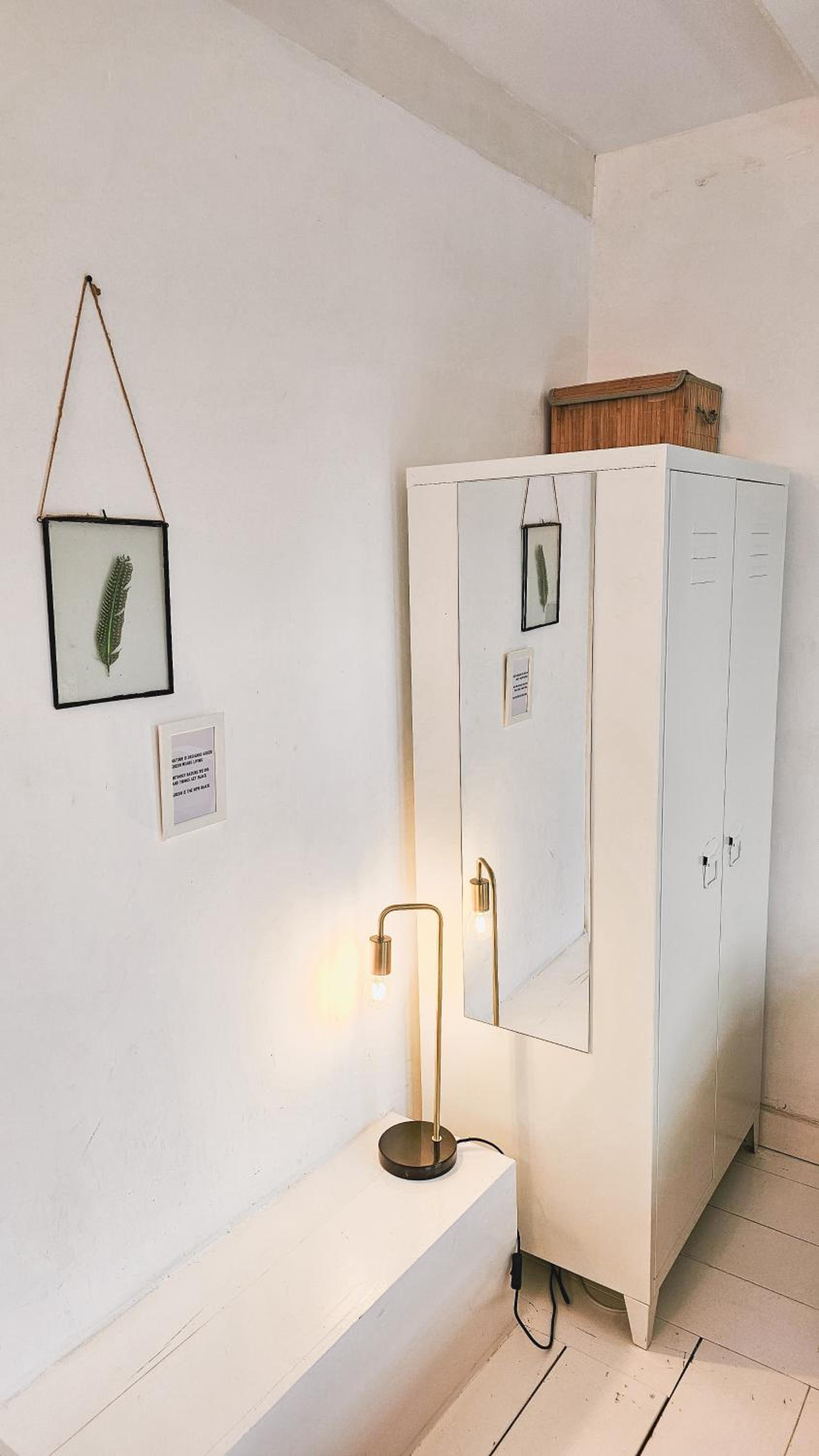 JoyJoyJoy the Green Palm ecolicious studio in a in historic Canalhouse from 1729 with view on the canals