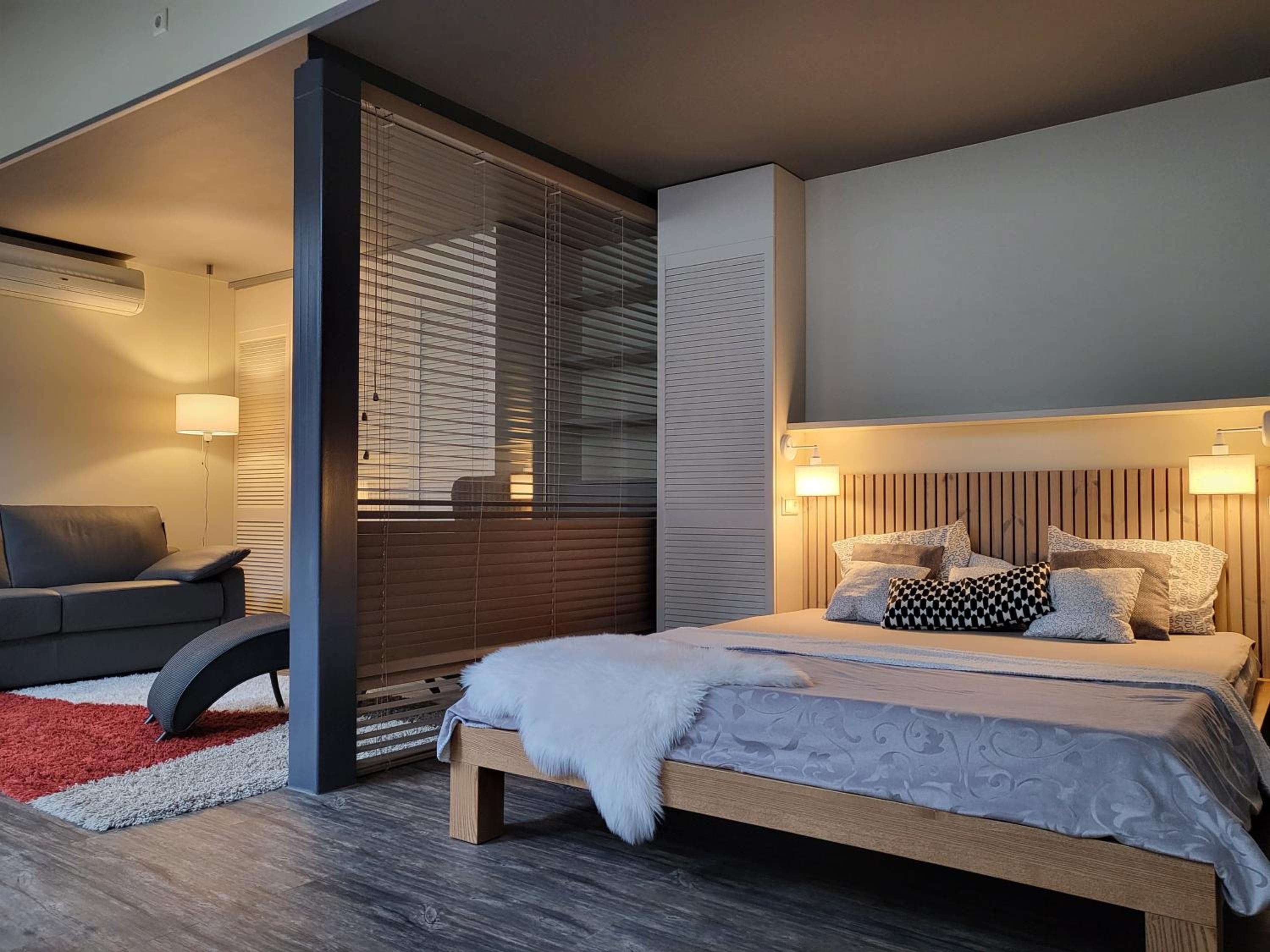 Studio apartment Pilis 2 view 4