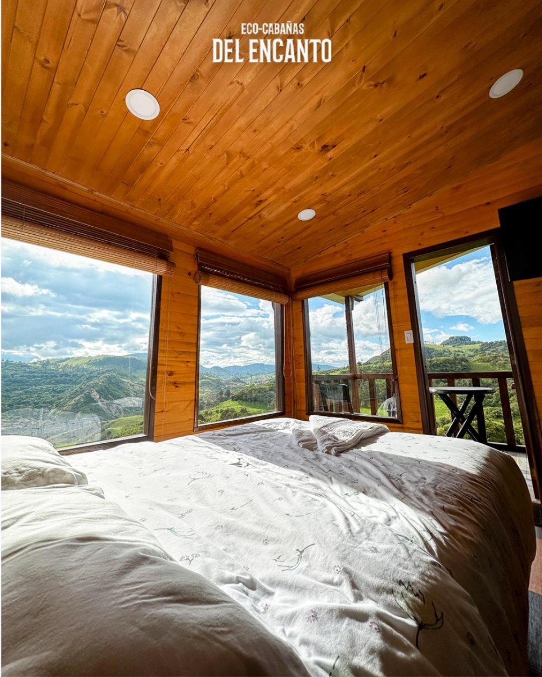 Eco Chalet El Encanto La Calera view 3