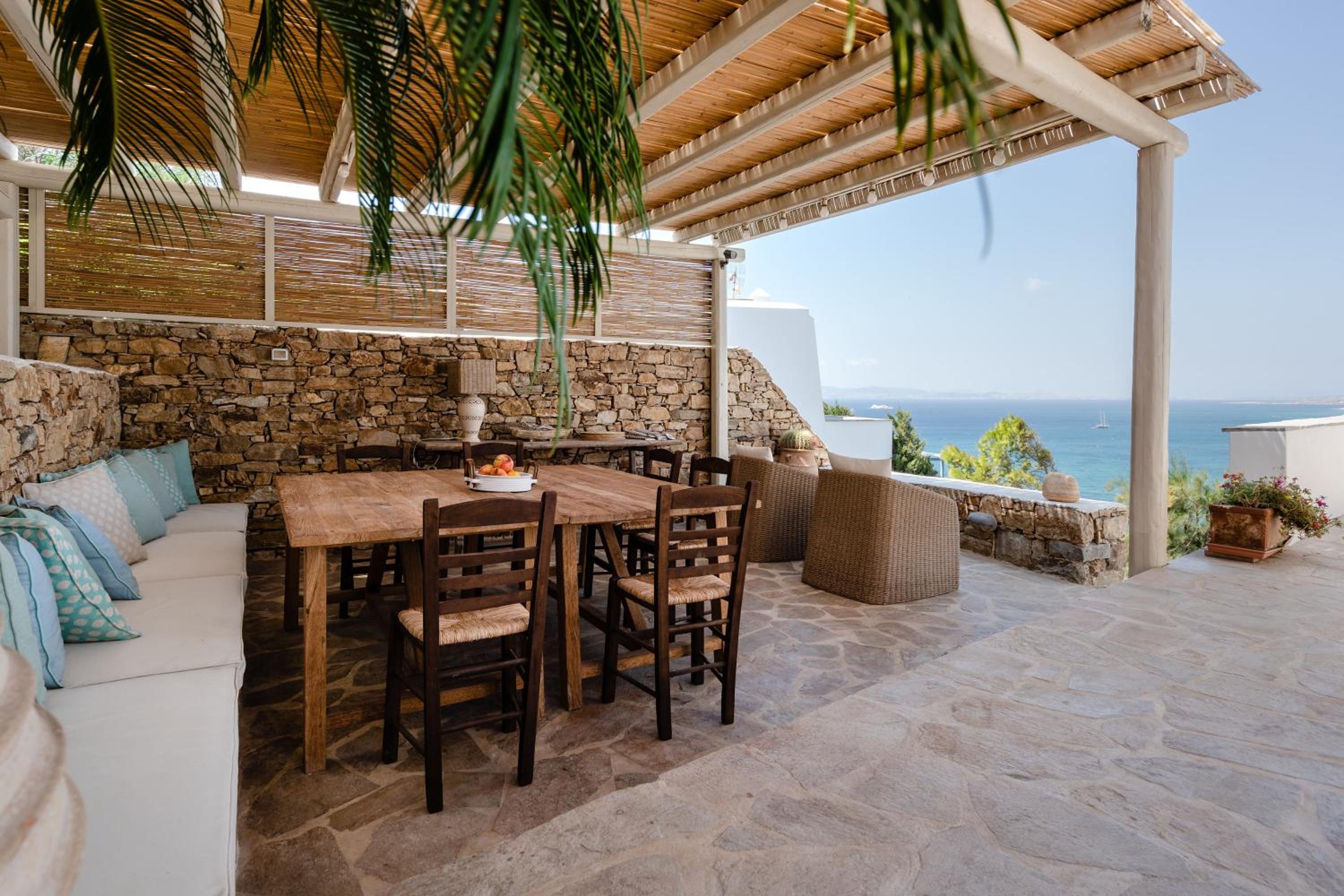 Agapui-Peaceful Retreat with Amazing Views