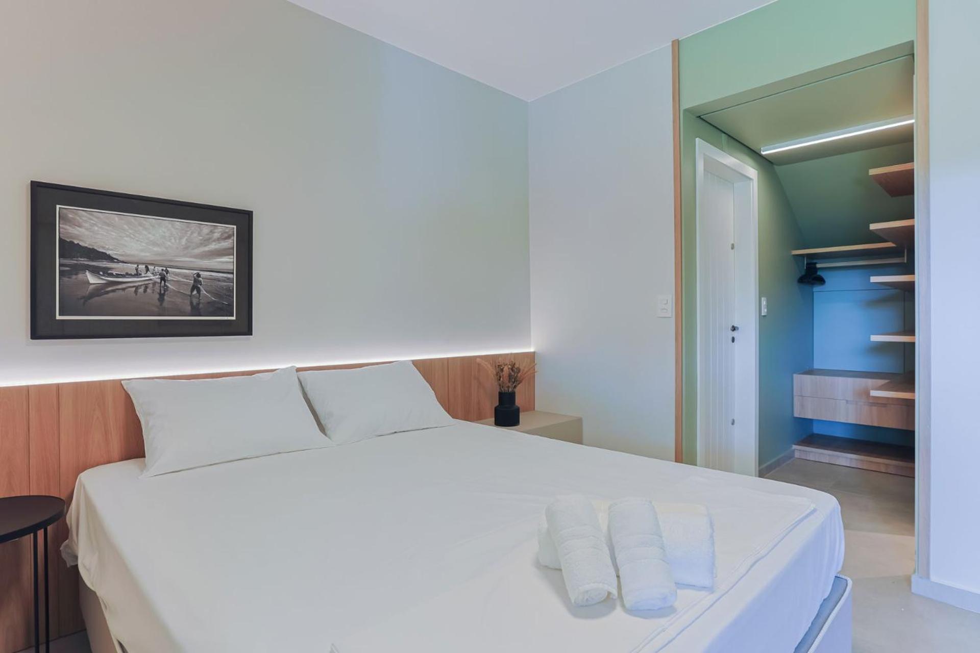 Natureza exuberante: Loft na Praia Brava SX9497