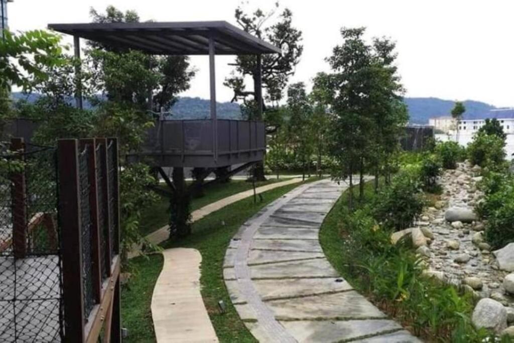 4B3R Lux Penthouse Astoria Ampang