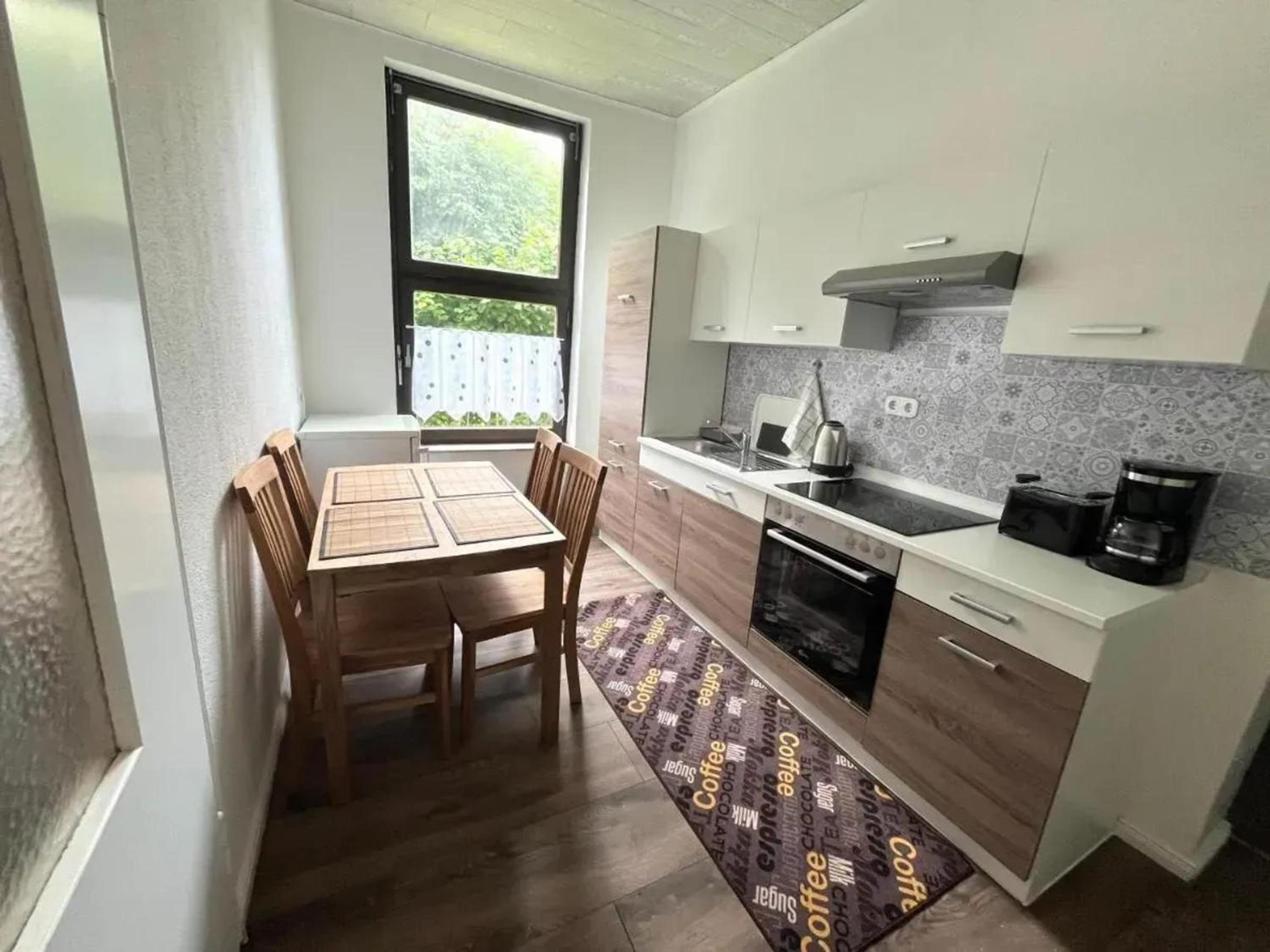 Charming apartment near Emden with garden, 100 m²